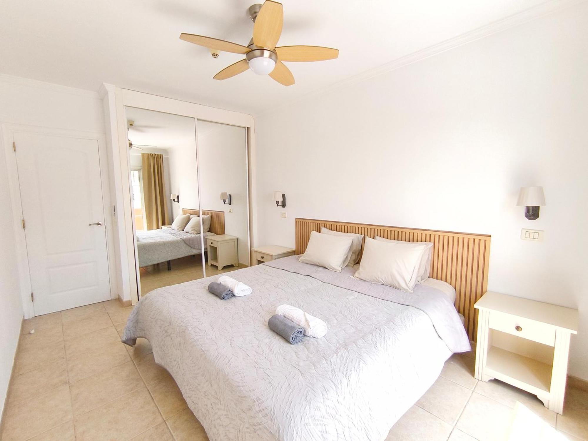 Estrella Canaria - Cristianos, Pool, Fibre Net, Tv Channels *