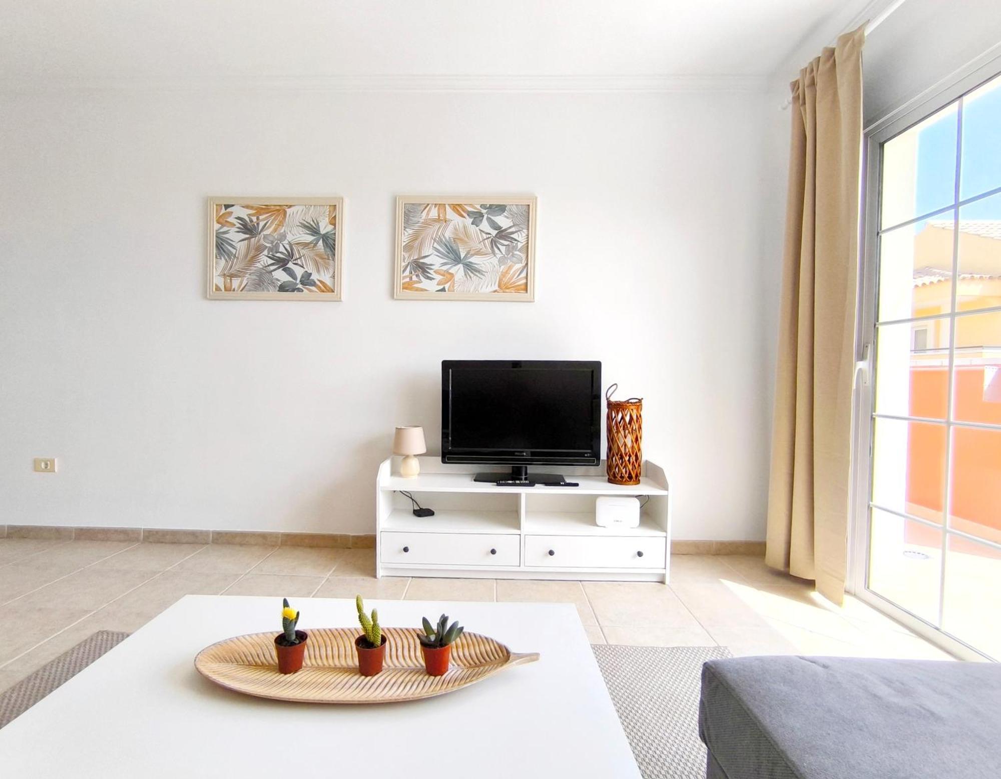 Appartement Estrella Canaria - Cristianos, Pool, Fibre Net, Tv Channels