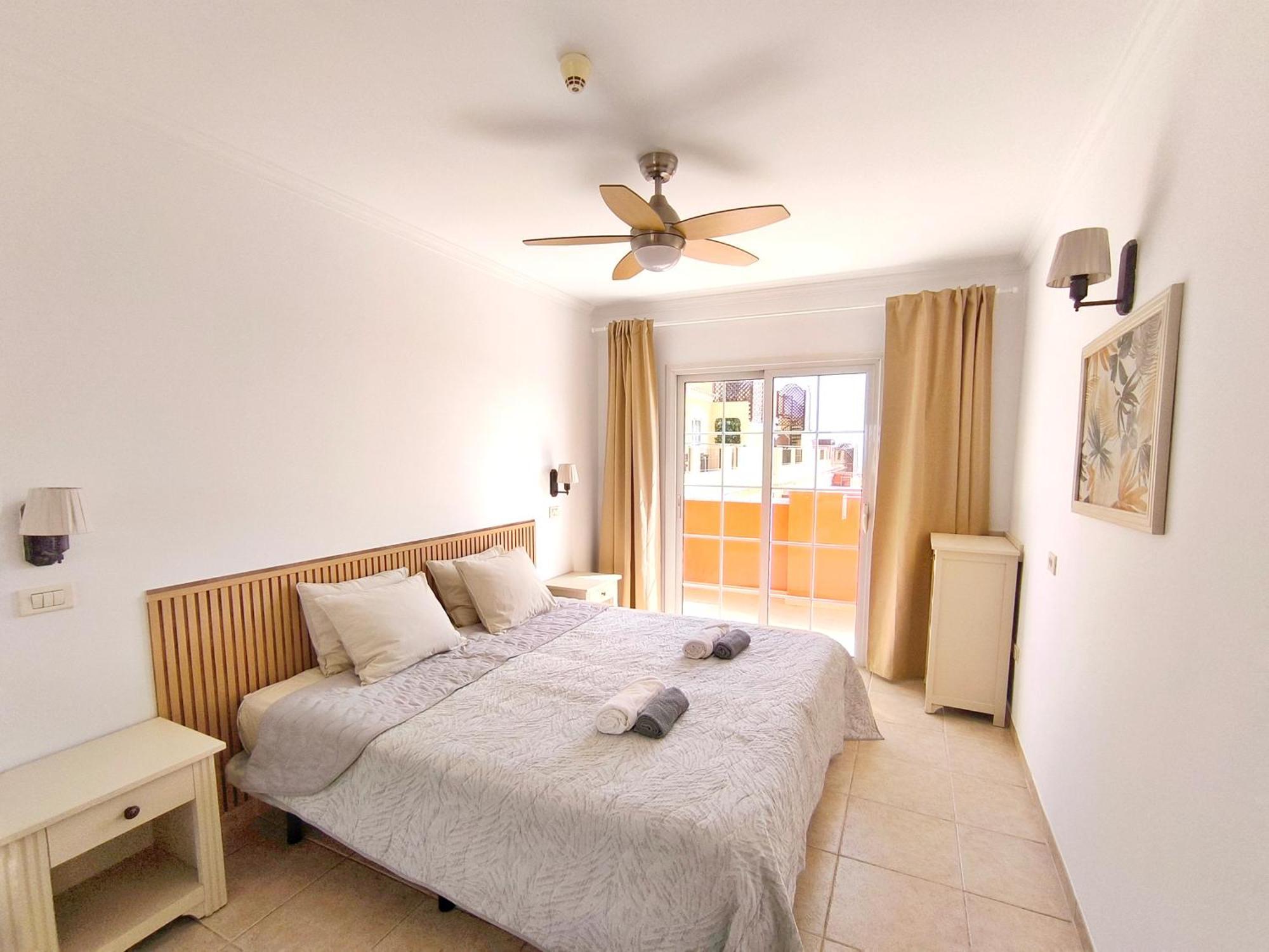 Estrella Canaria - Cristianos, Pool, Fibre Net, Tv Channels Appartement *