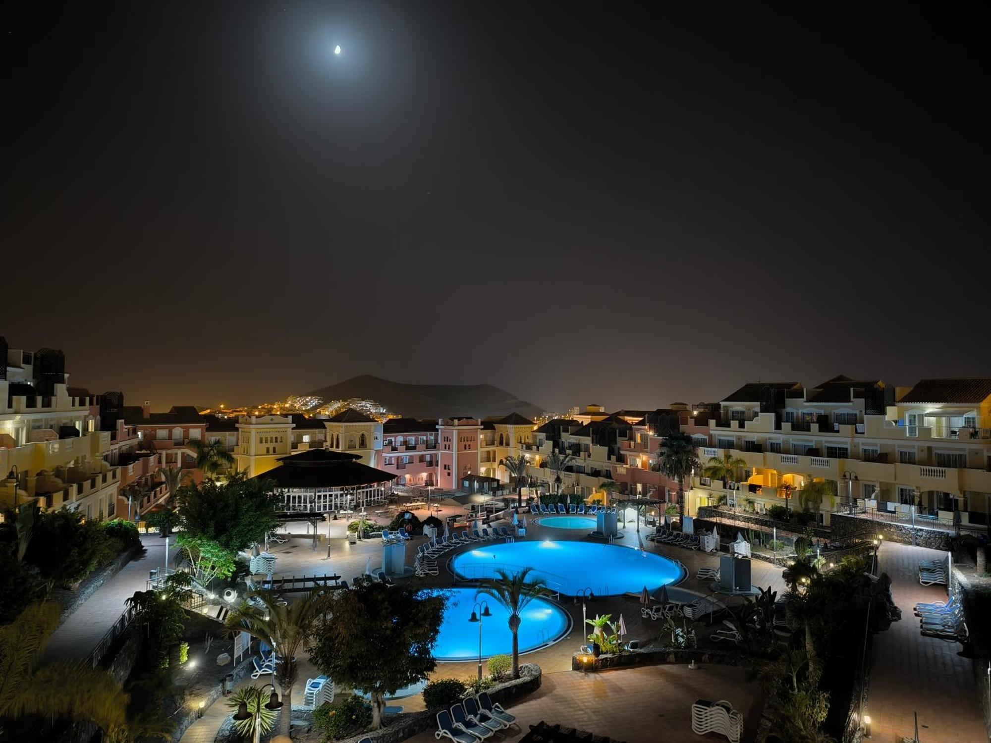 Estrella Canaria - Cristianos, Pool, Fibre Net, Tv Channels * Los Cristianos (Tenerife)