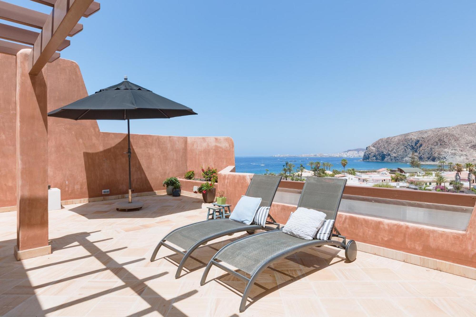 Adjona 2-2 Penthouse Sea View & Jacuzzi 2b Holiday home
