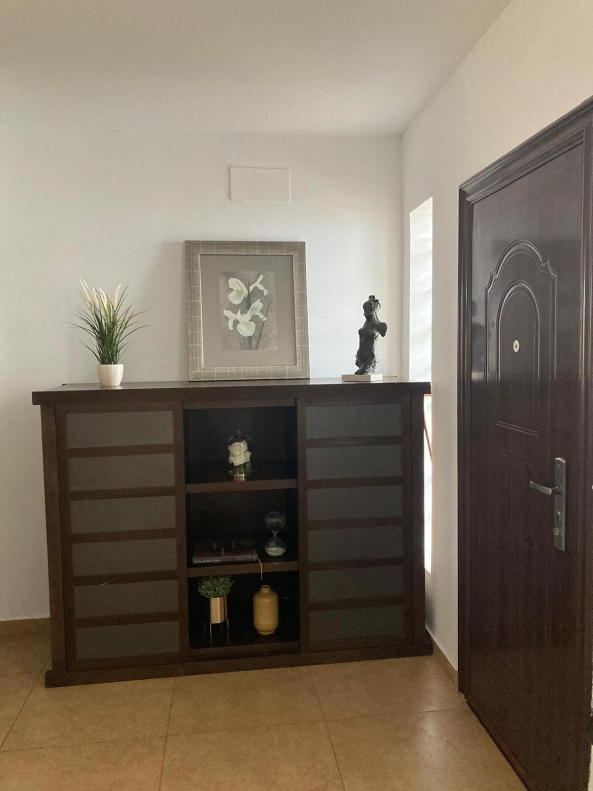 La Casa Amarilla *