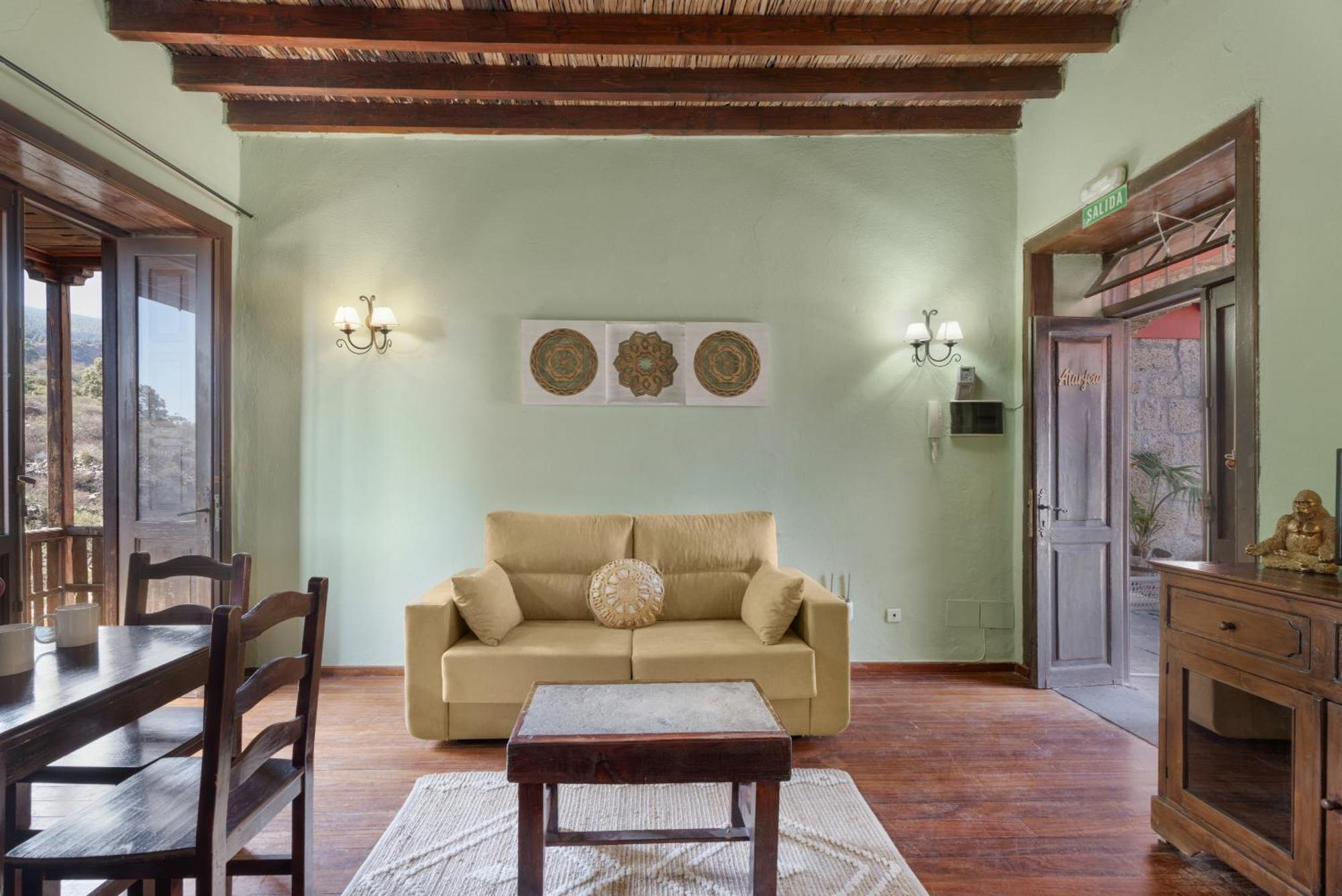 La Venta Villa *