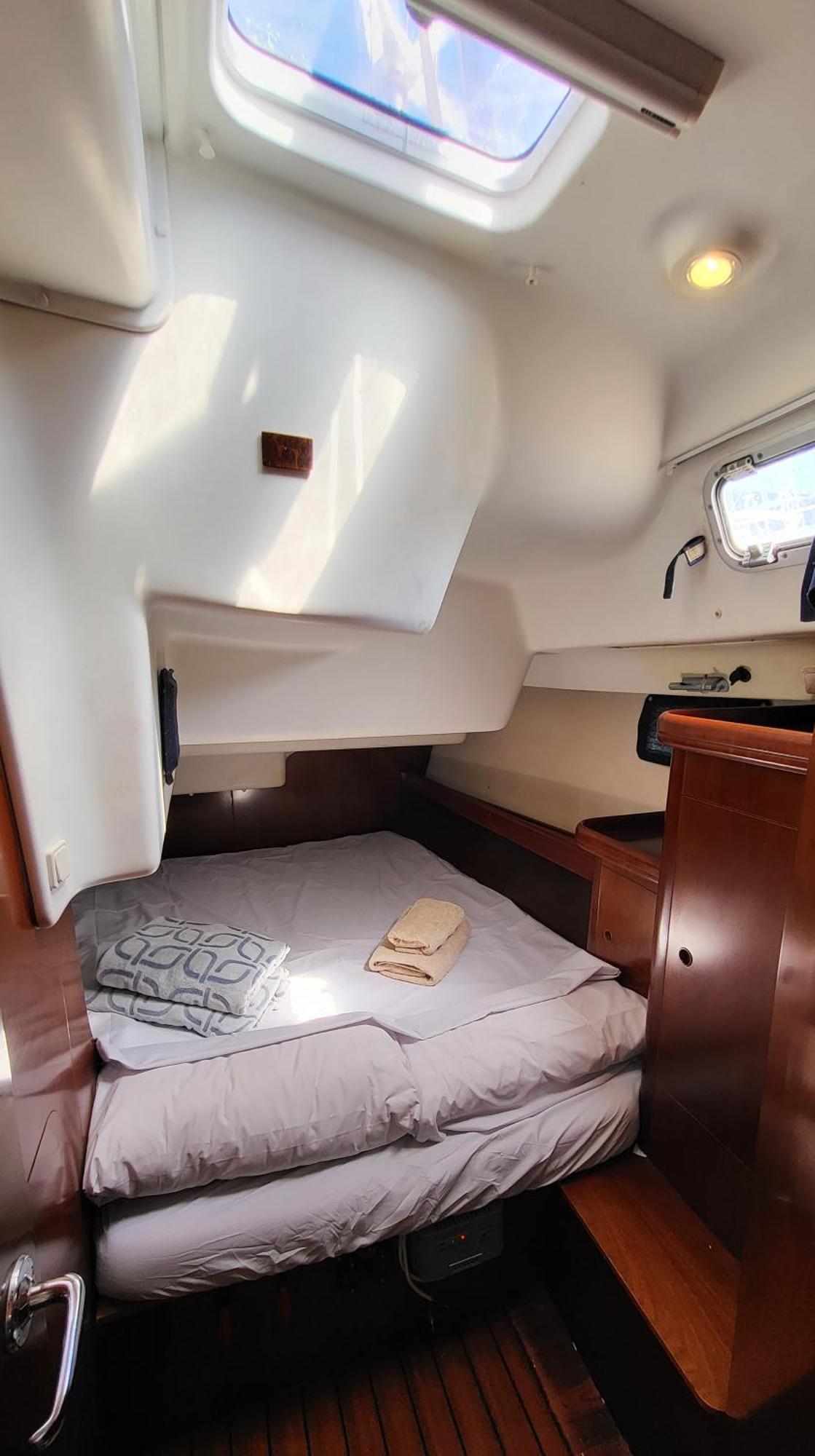 Bateau-hôtel Yacht Oceanis Clipper