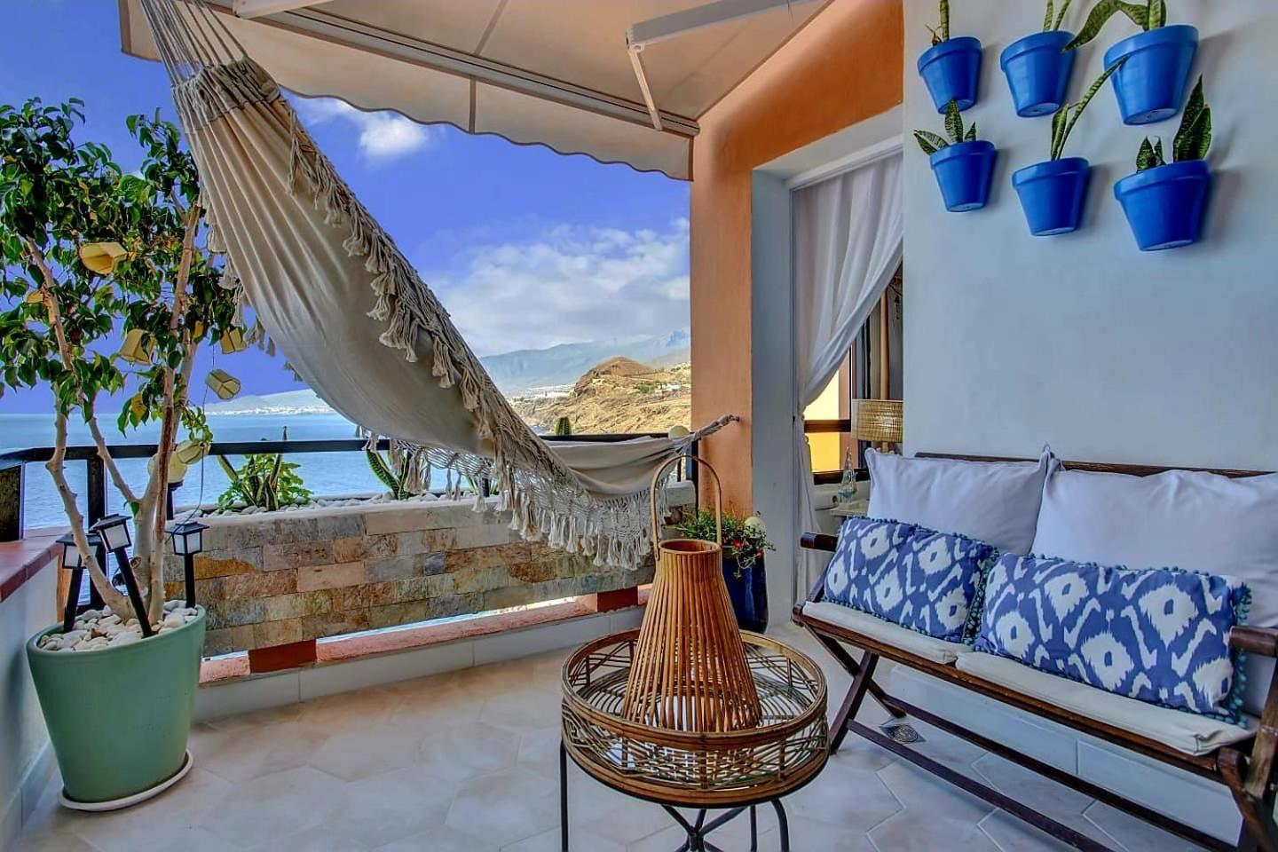 Apartment Luxury 1 Minute To The Beach & Salt Pool