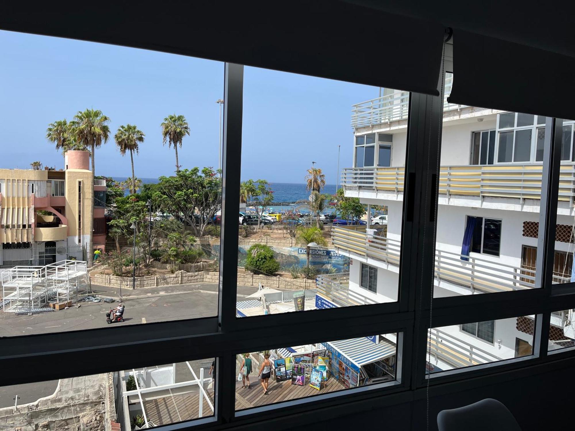 Cornelia's Tc2 Playa Apartment Los Cristianos (Tenerife)