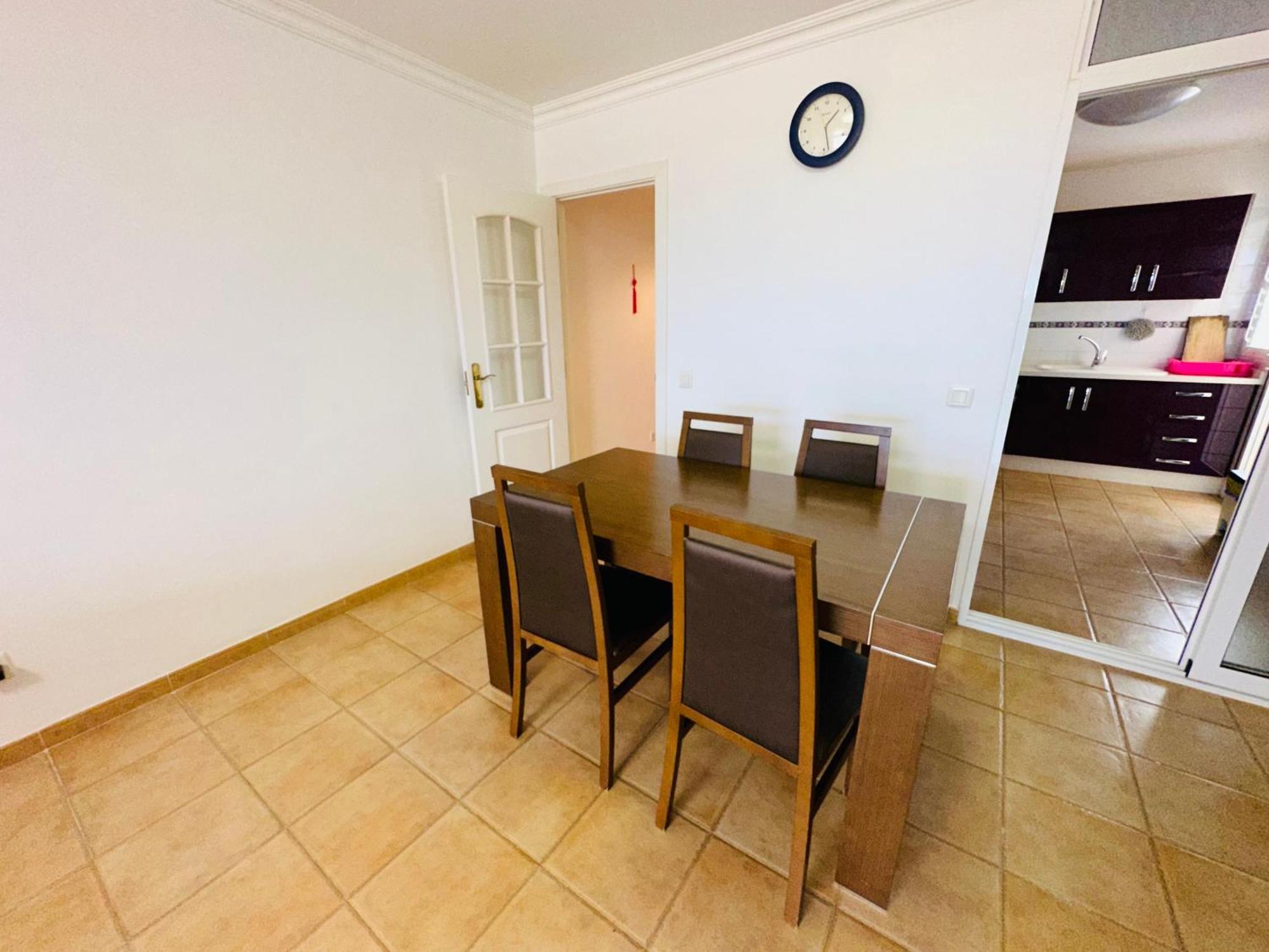 Apartment 3 Bedrooms Cristianos Communal Pool Free Wifi *