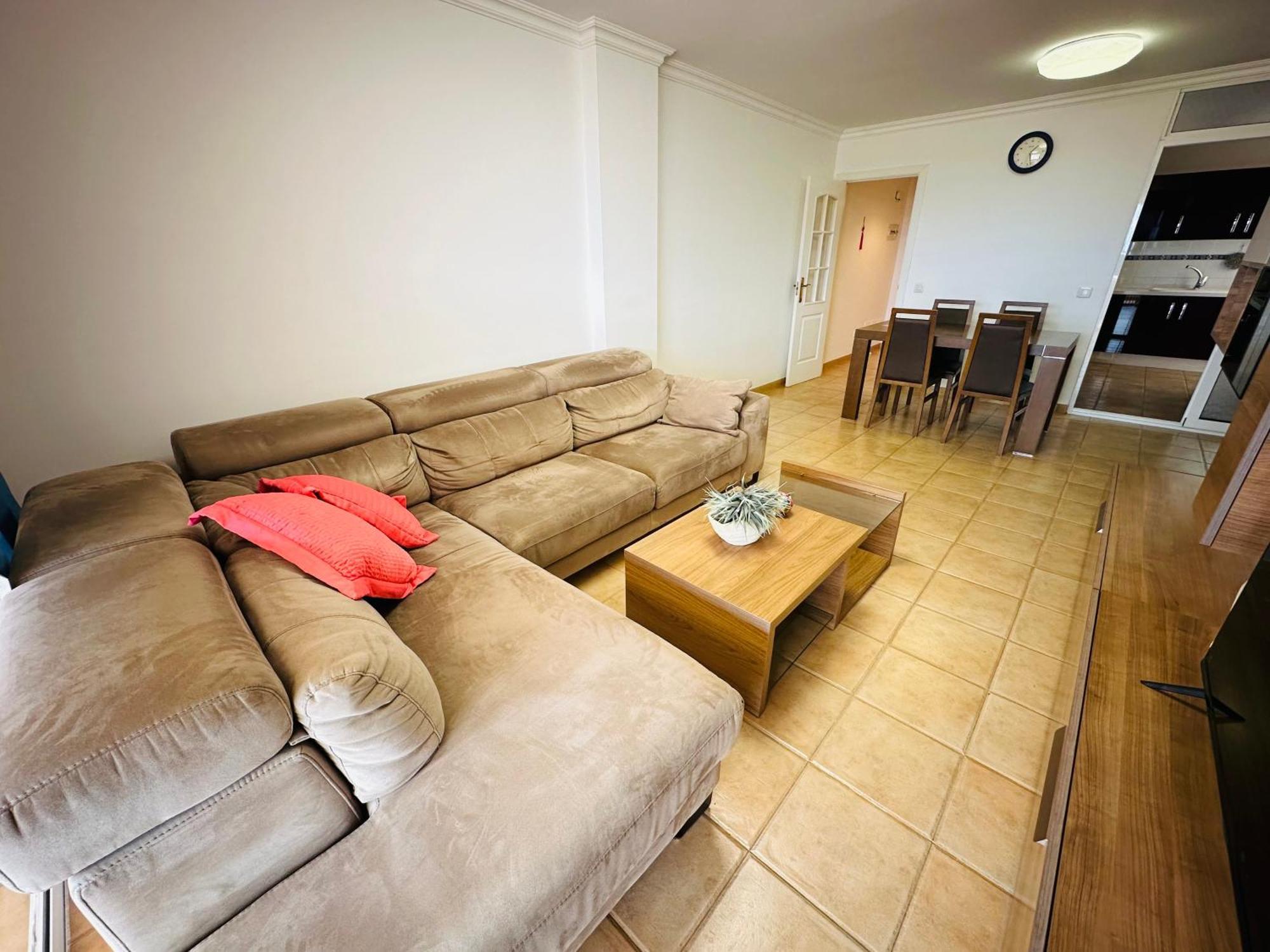 3 Bedrooms Cristianos Communal Pool Free Wifi *