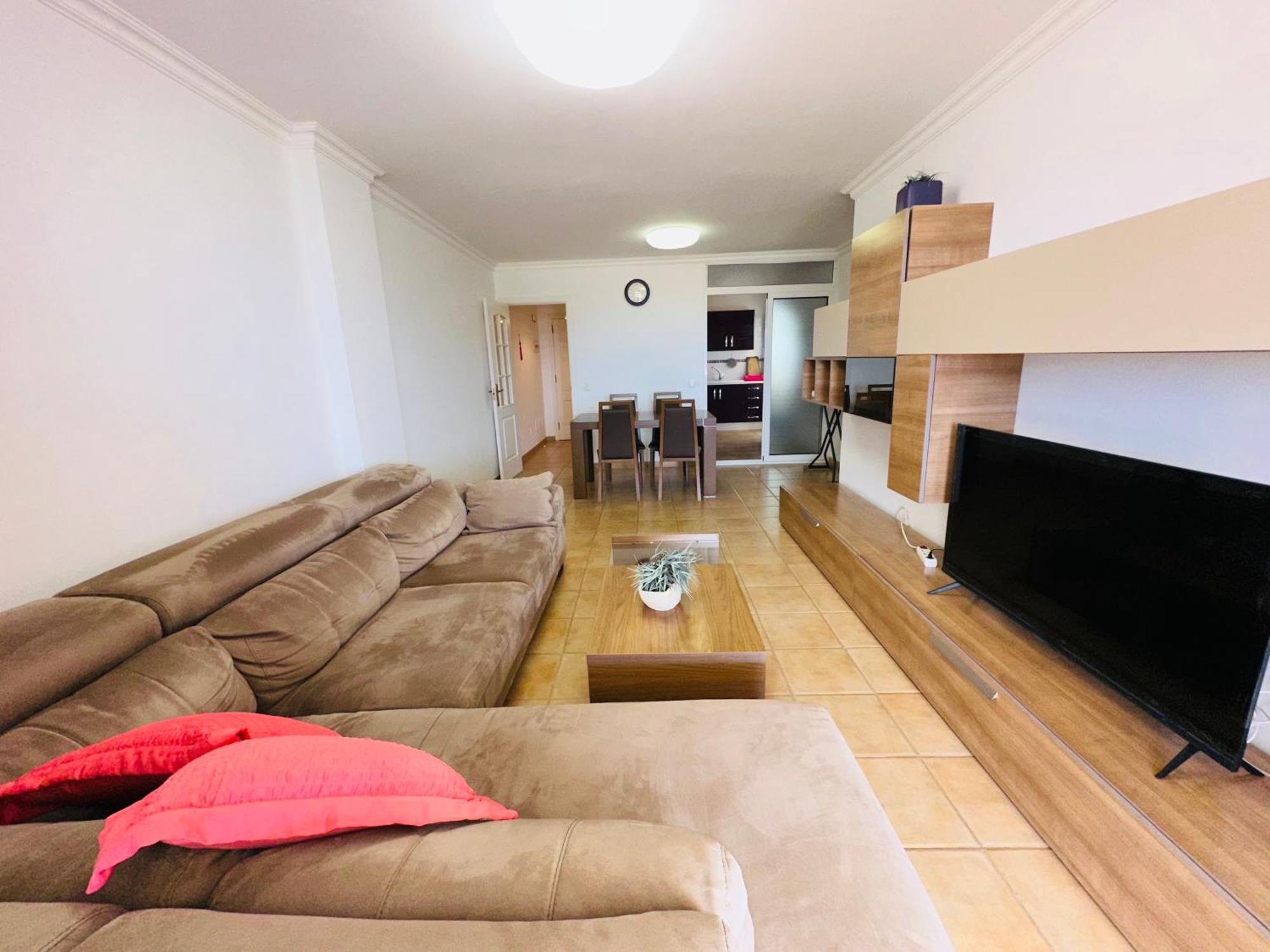 3 Bedrooms Cristianos Communal Pool Free Wifi Apartment *