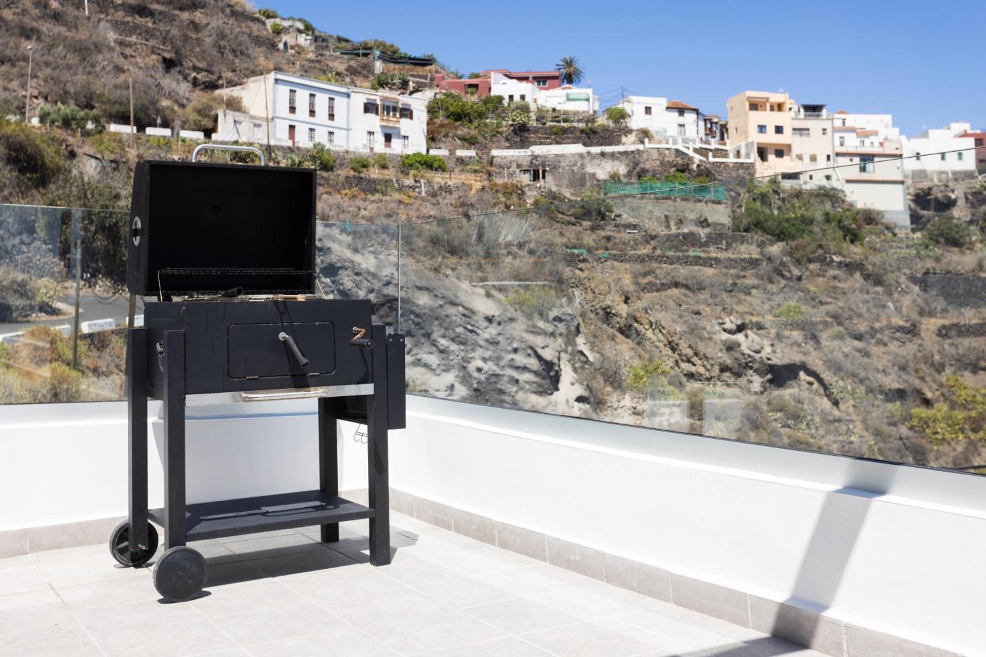 Mar Y Lava Villa