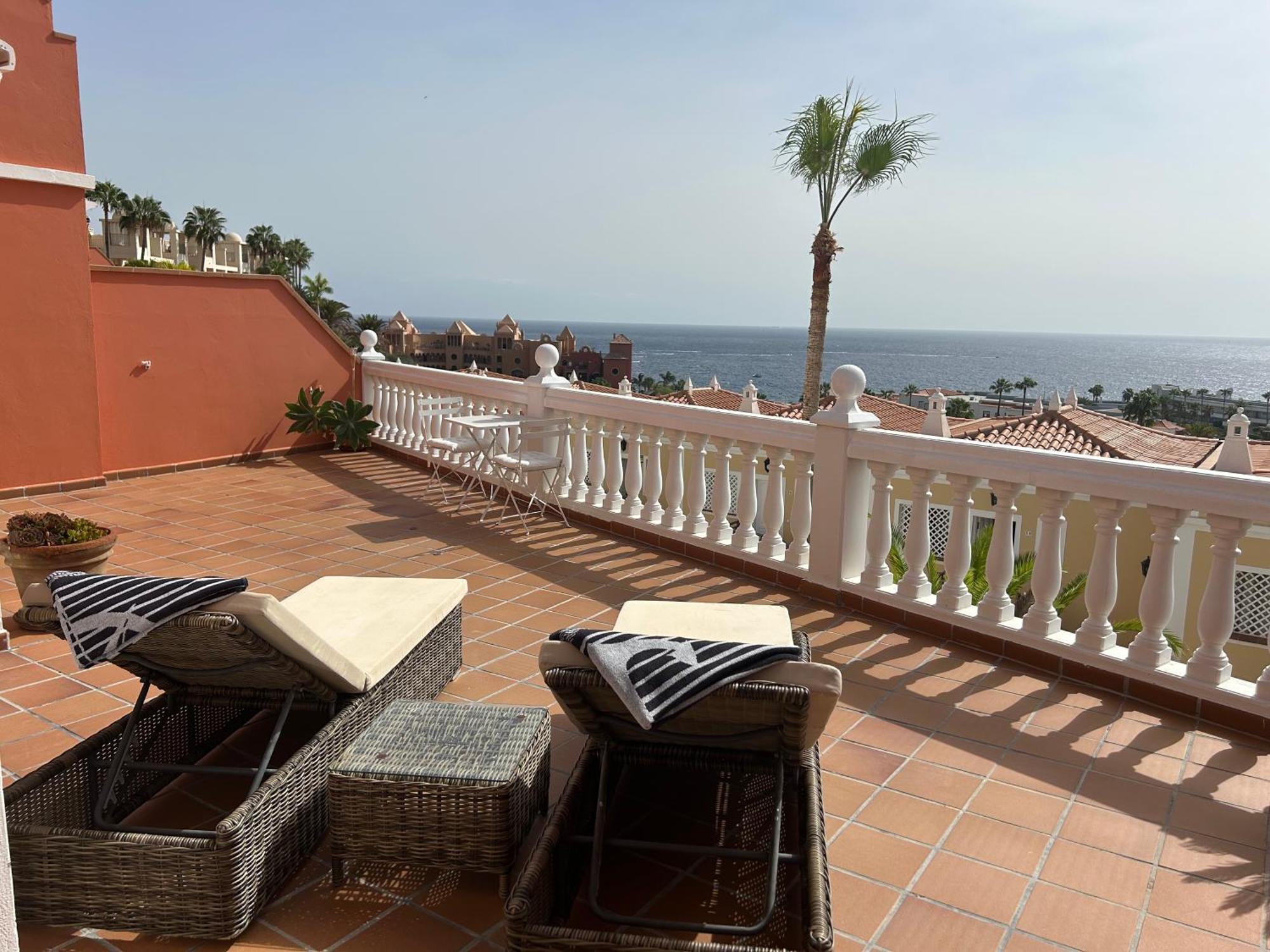 Playa Del Duque-amazing Views 2 Bedroom Costa Adeje (Tenerife)