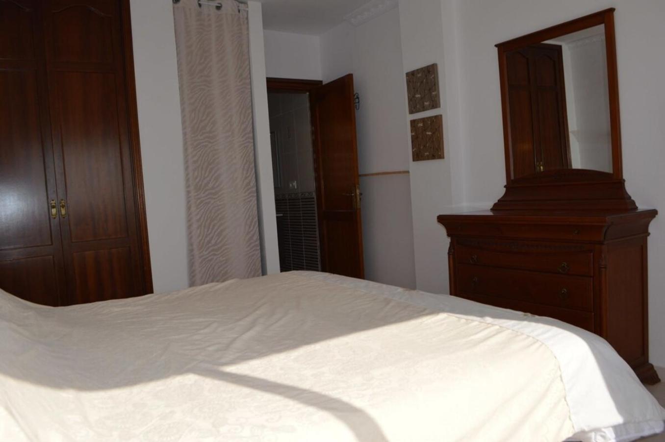 Apartamento 3 Bedroom With Stunning Views K302