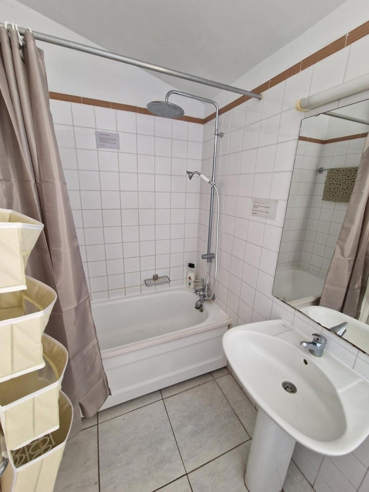 Pool View 2 Bed Duplex In Castle Harbourc204 *