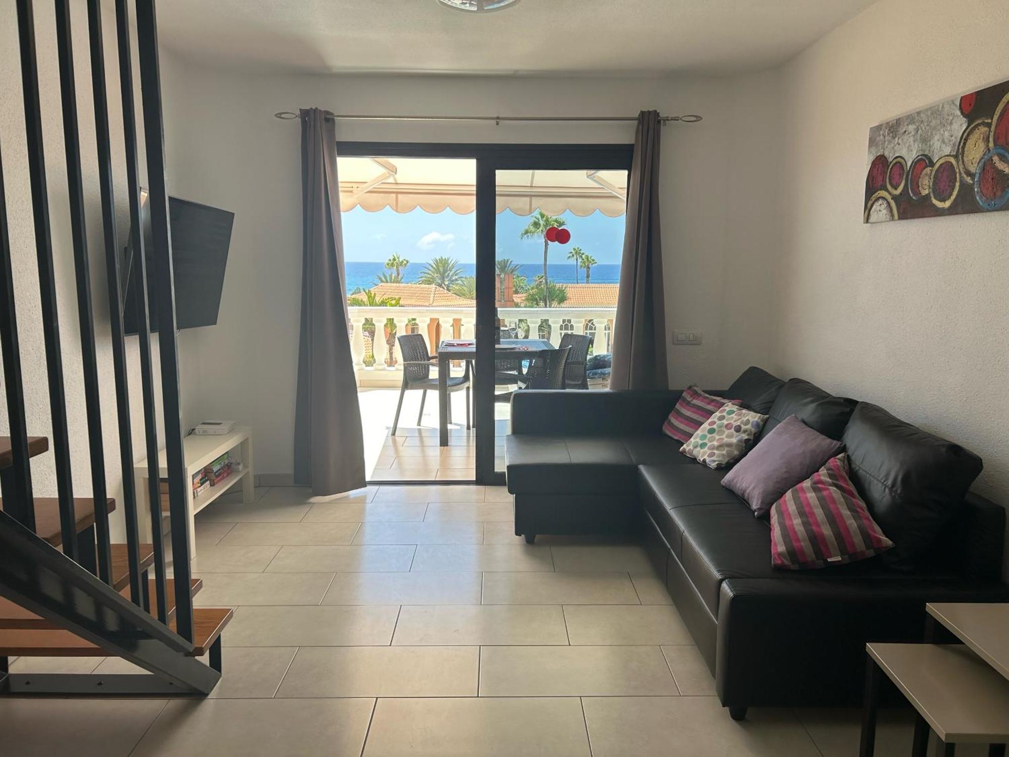 Apartment Stunning Sea View Tenerife Royal Gardens Resort! Playa de las Americas (Tenerife)