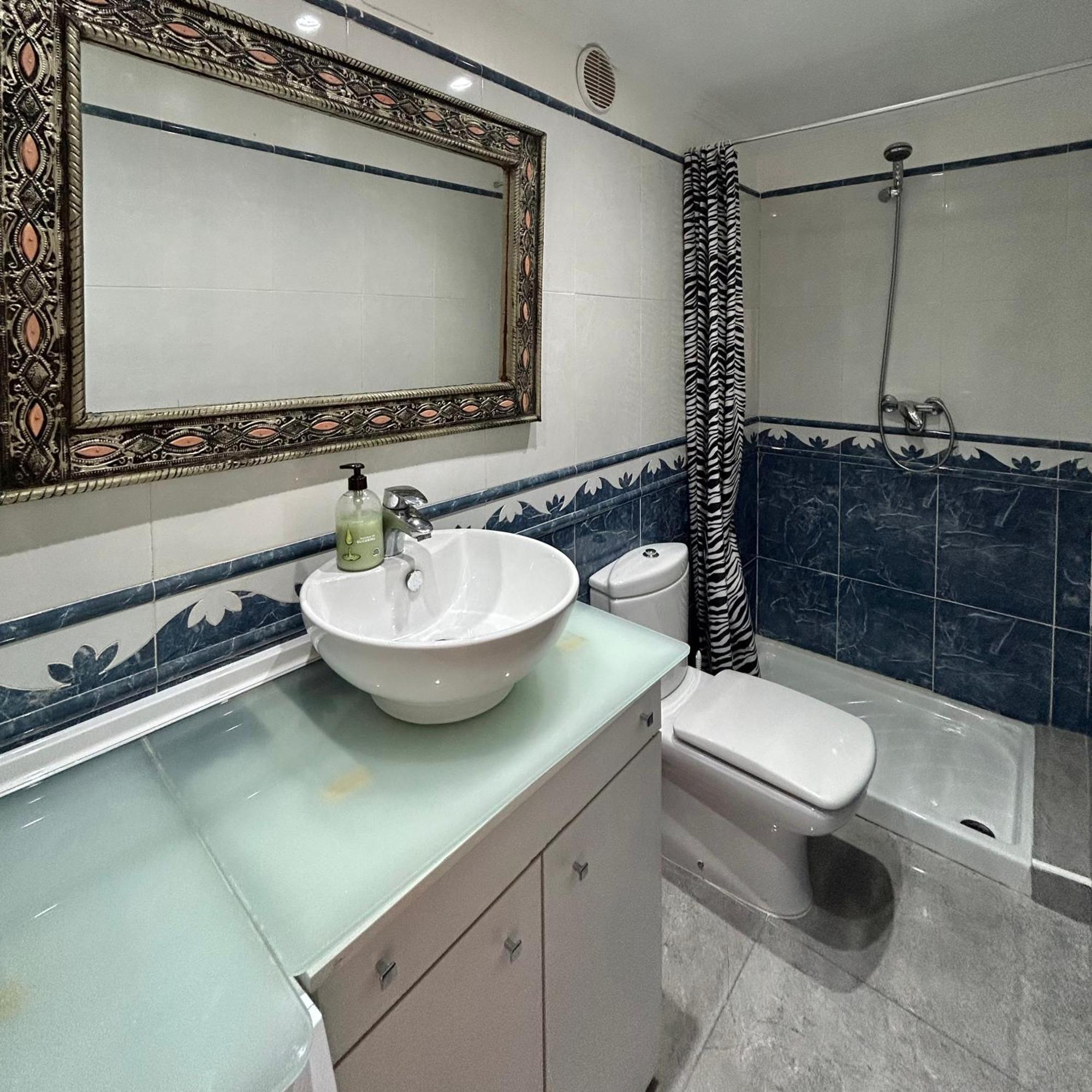 2 Bed With Sea Views In Cristianos K206 Los Cristianos (Tenerife)