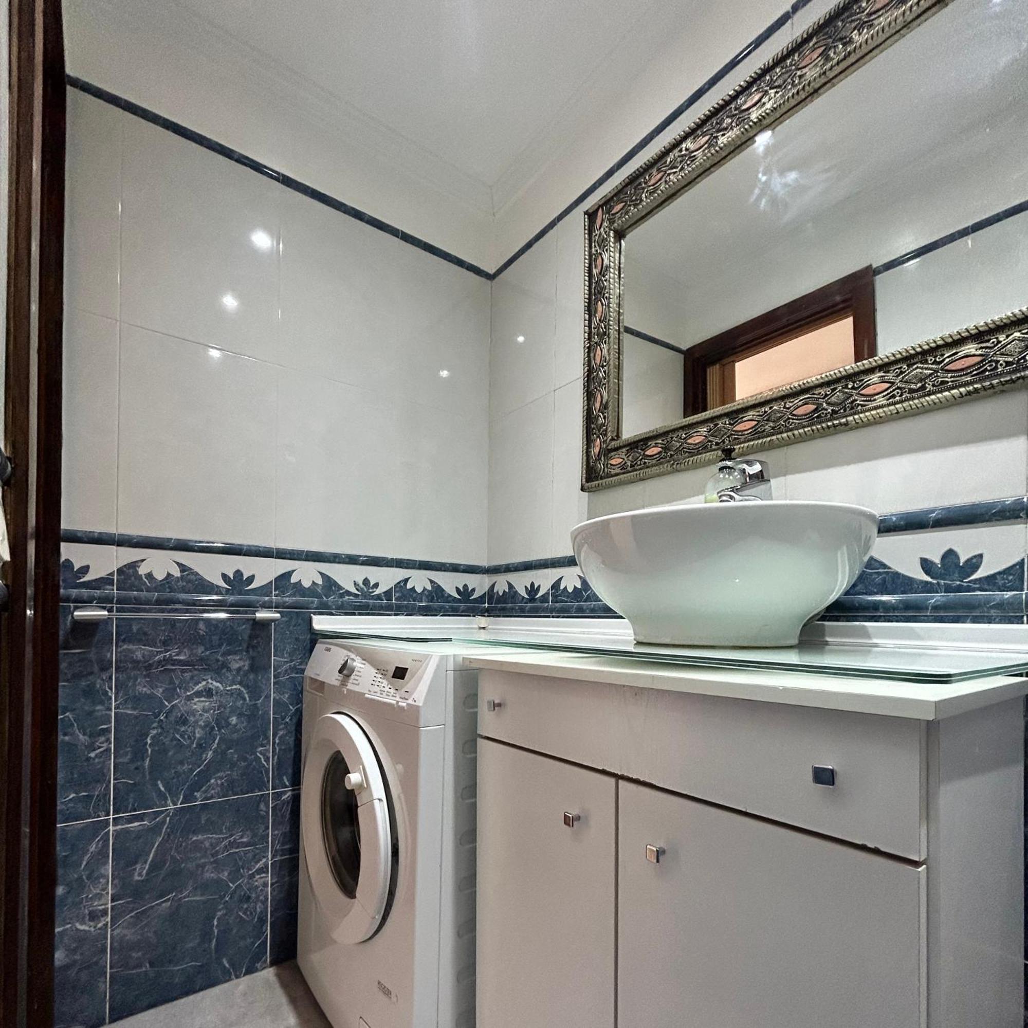 2 Bed With Sea Views In Cristianos K206 Appartement Los Cristianos (Tenerife)