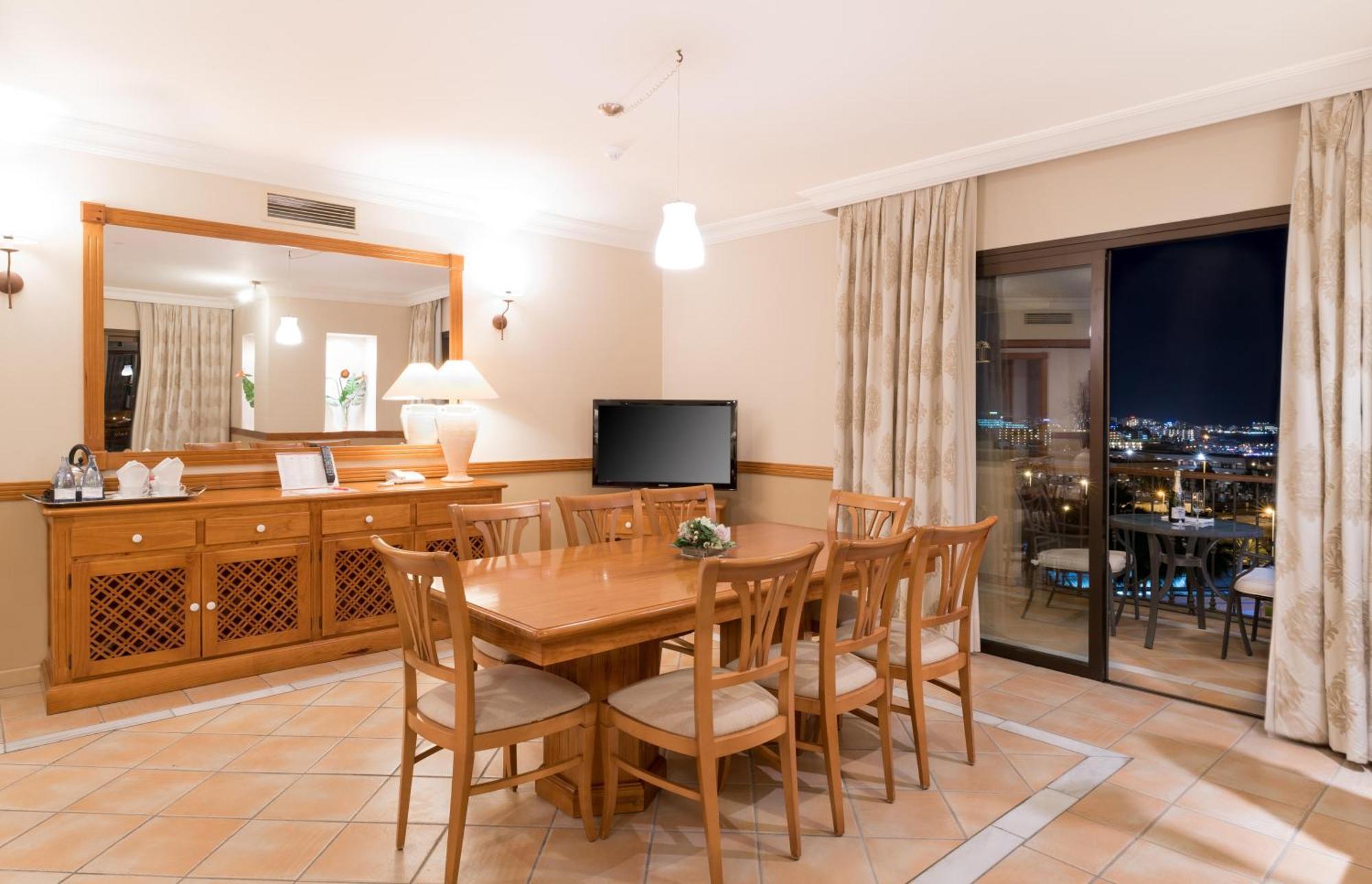 Hotel Gf Gran Costa Adeje***** Costa Adeje (Tenerife)