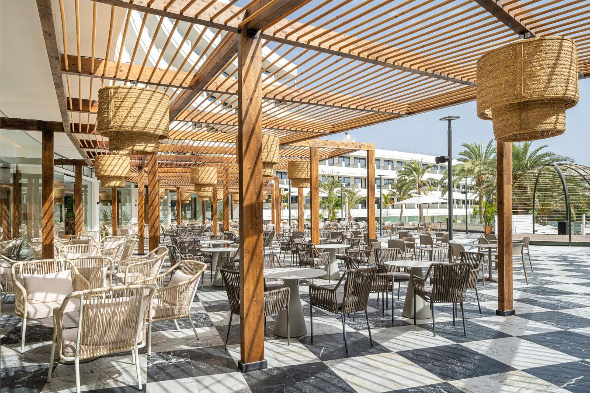 Mediterranean Palace Hotel 5*