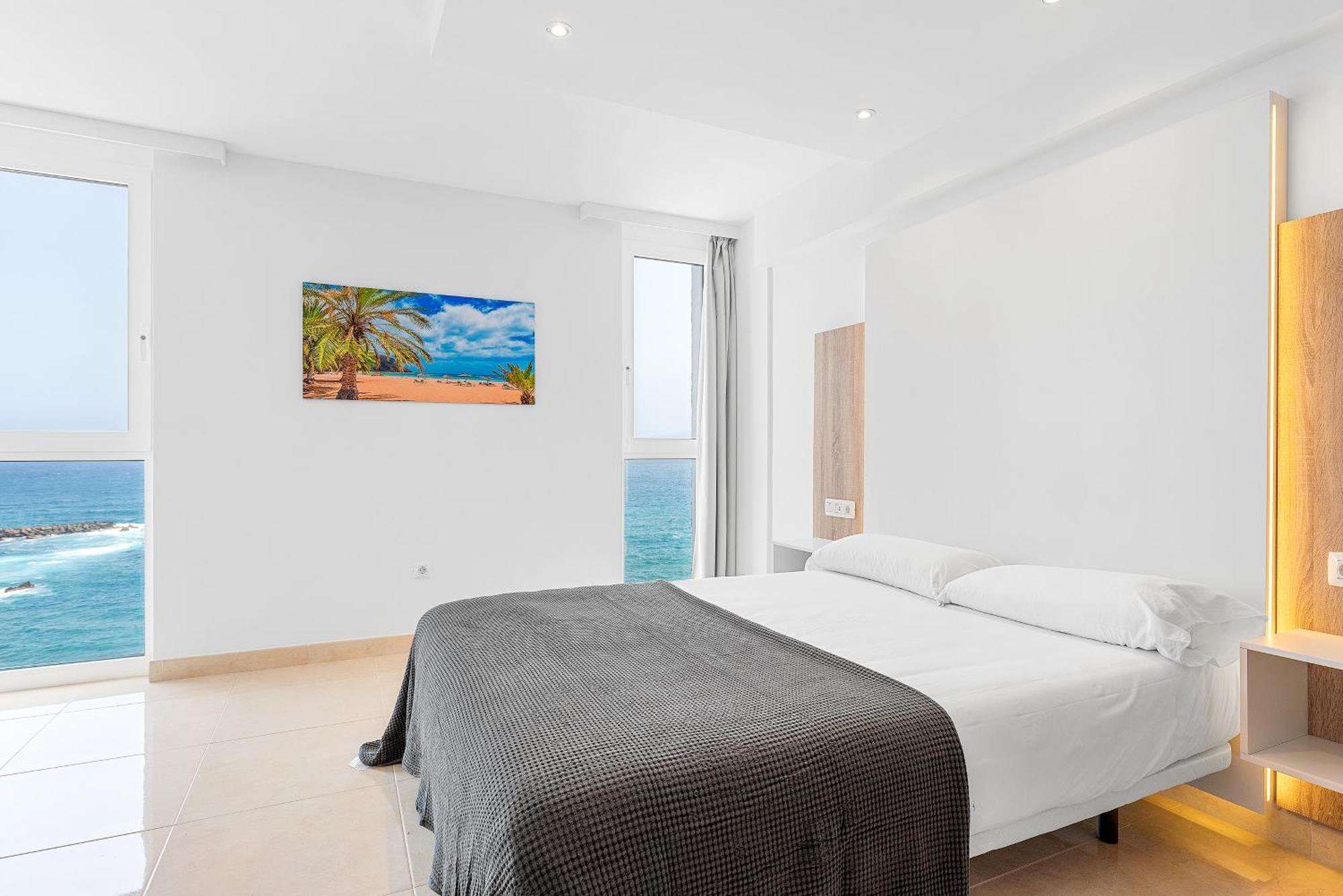 Ocean Vistas 24