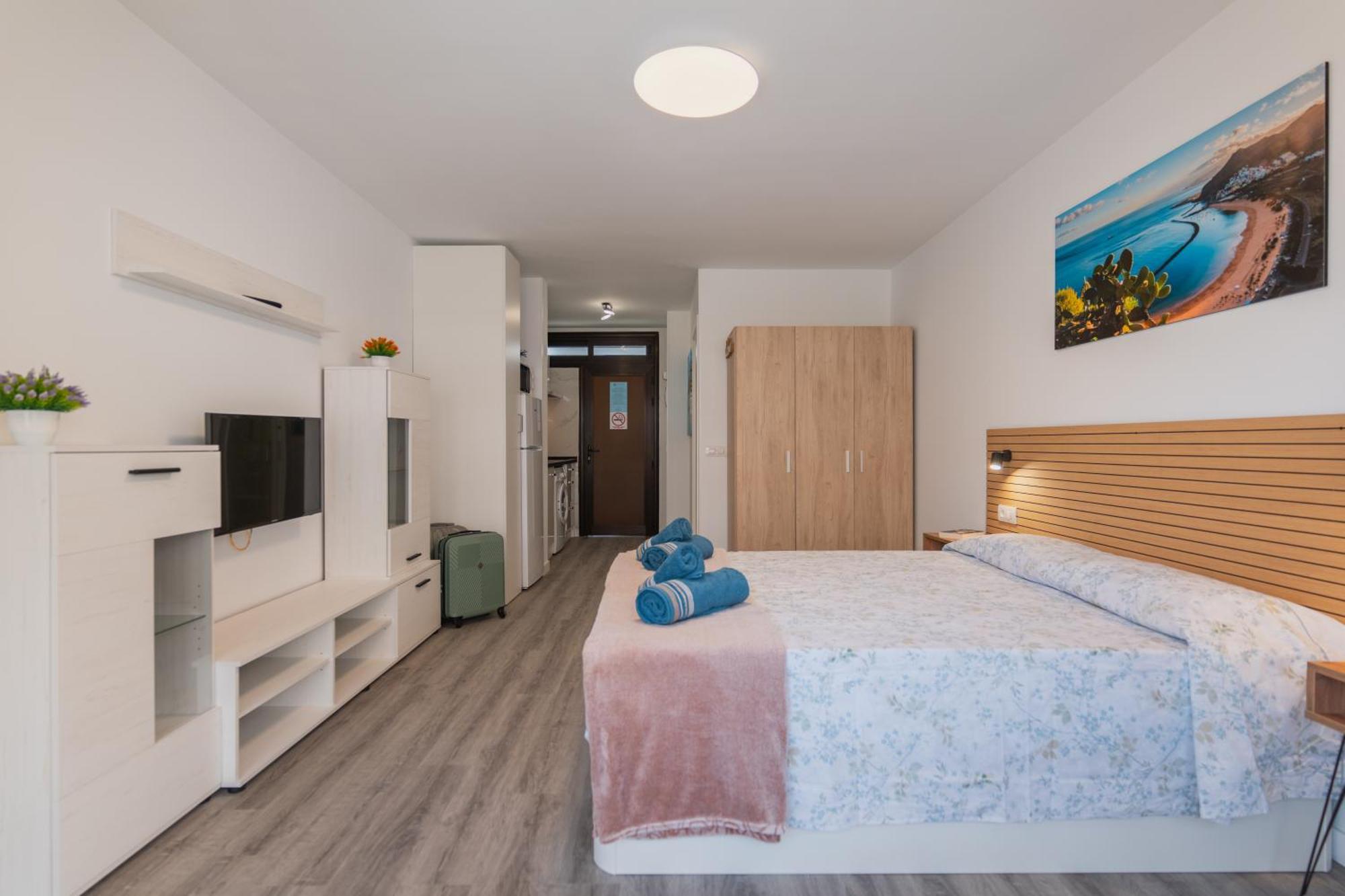 Apartment Luxury Quasar Sea View In Olimpia