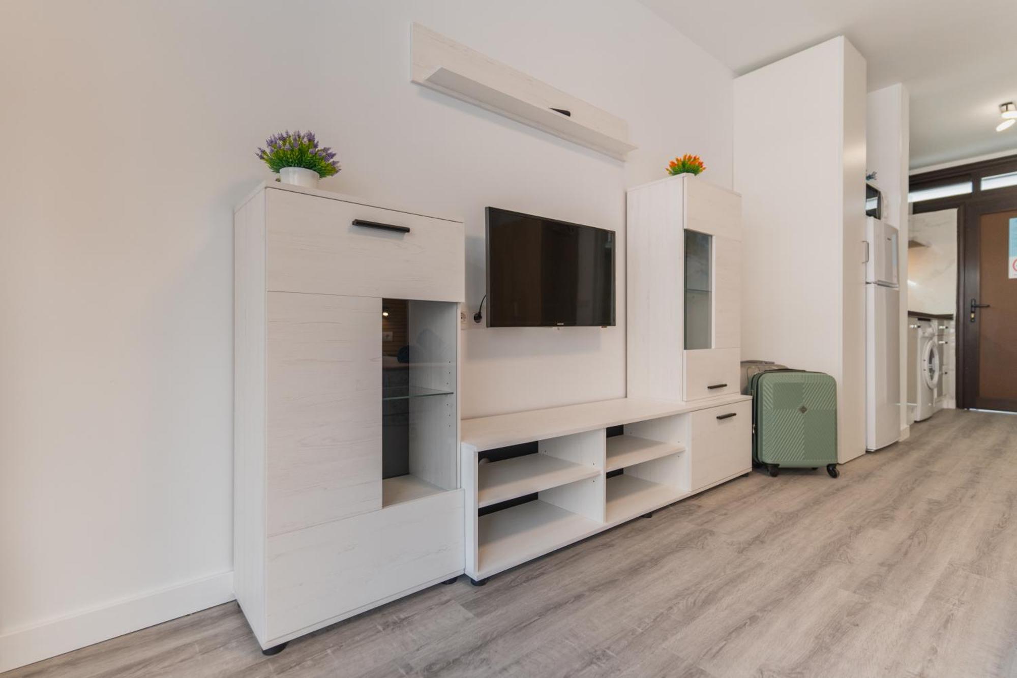 Apartment Luxury Quasar Sea View In Olimpia *