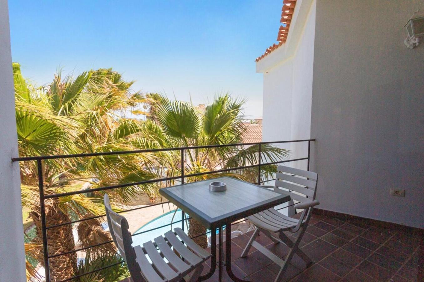 3h La Quinta Villa *
