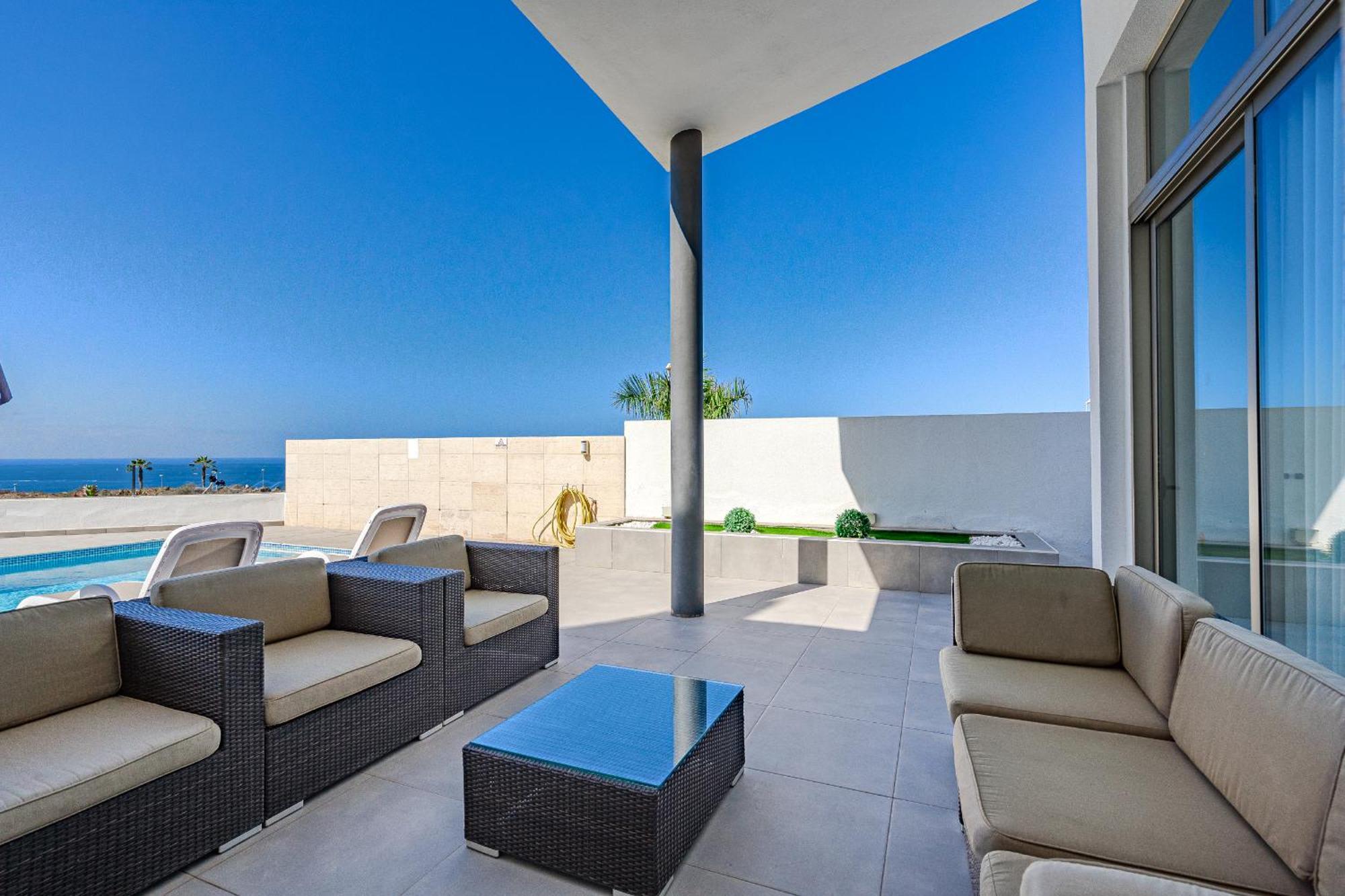 Villa Caterina, Luxury With Heated Pool Ocean View In Adeje, Tenerife