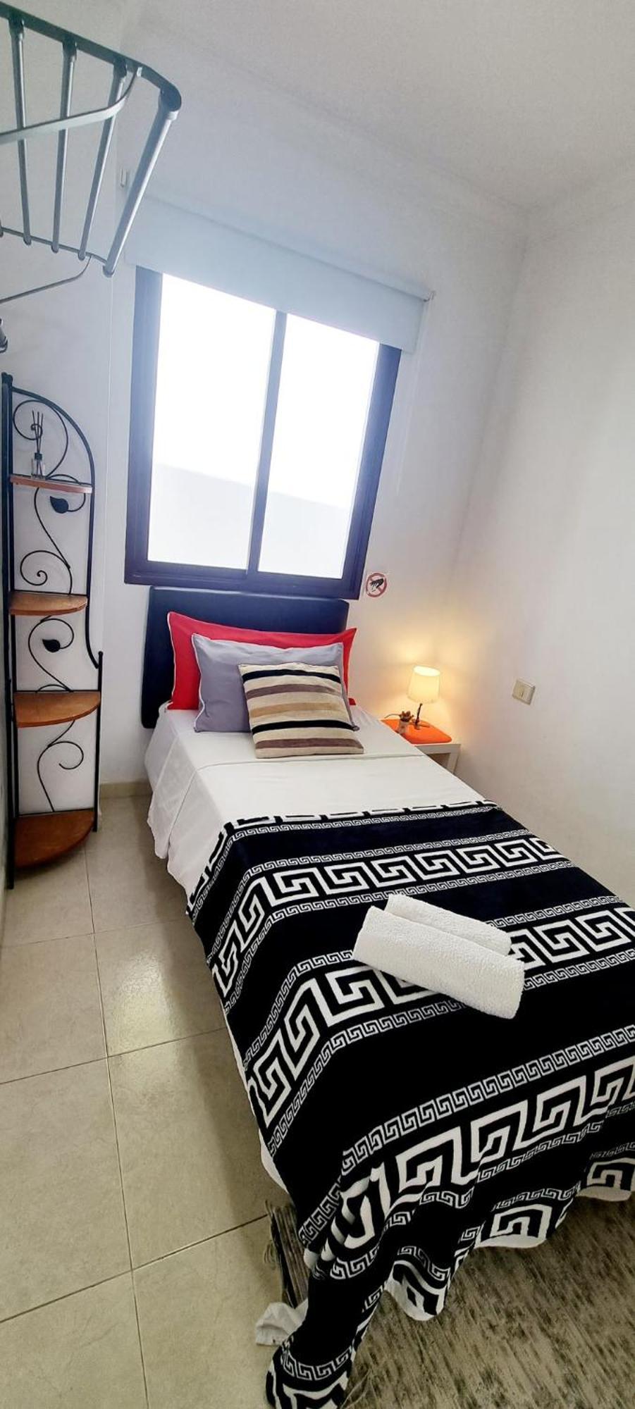 Almar We Go! Privadas En Alcala - Private - Pieces Privees - In Shared *