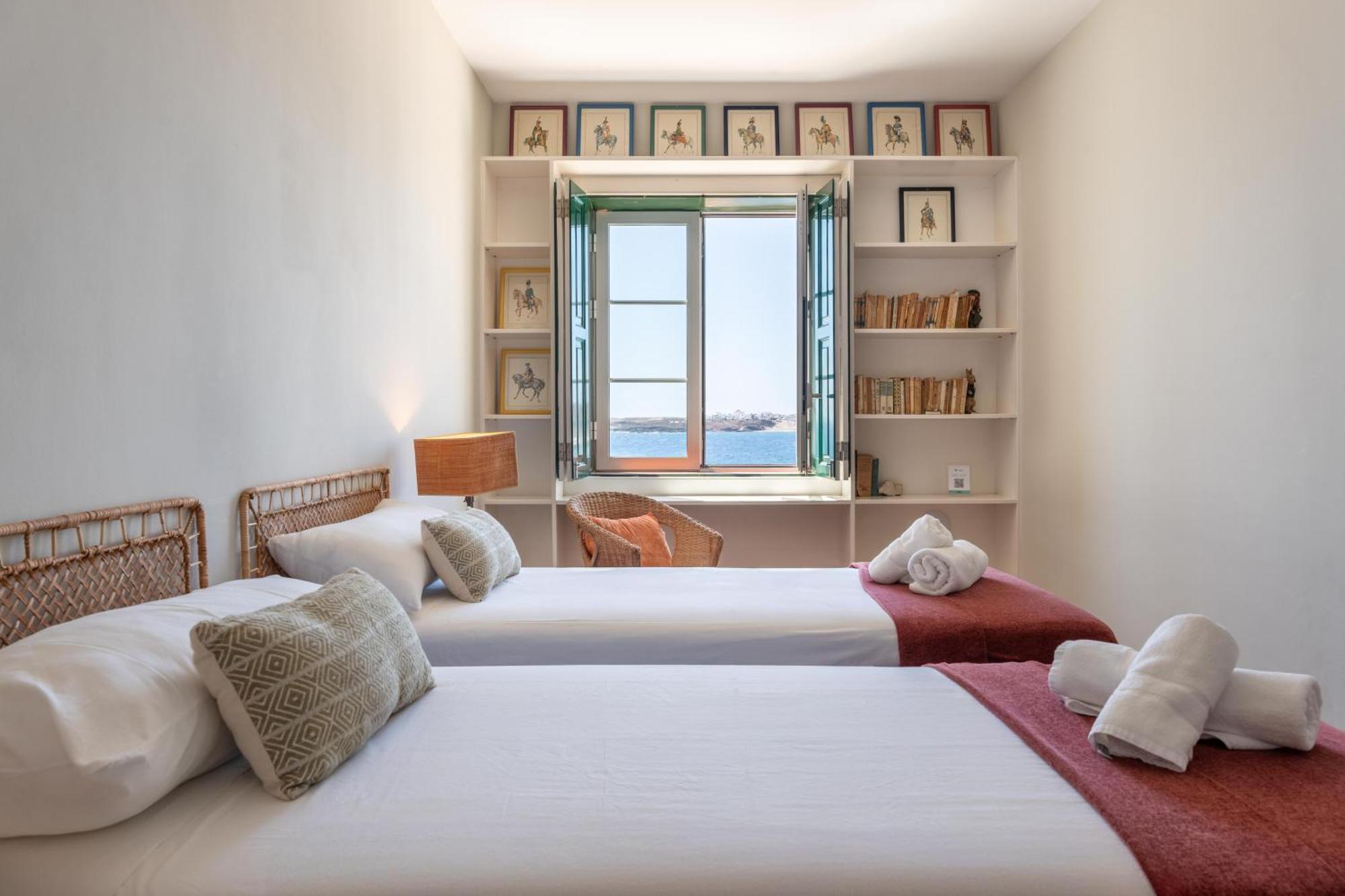 El Olivo - First Line With Direct Access To The Porís de Abona