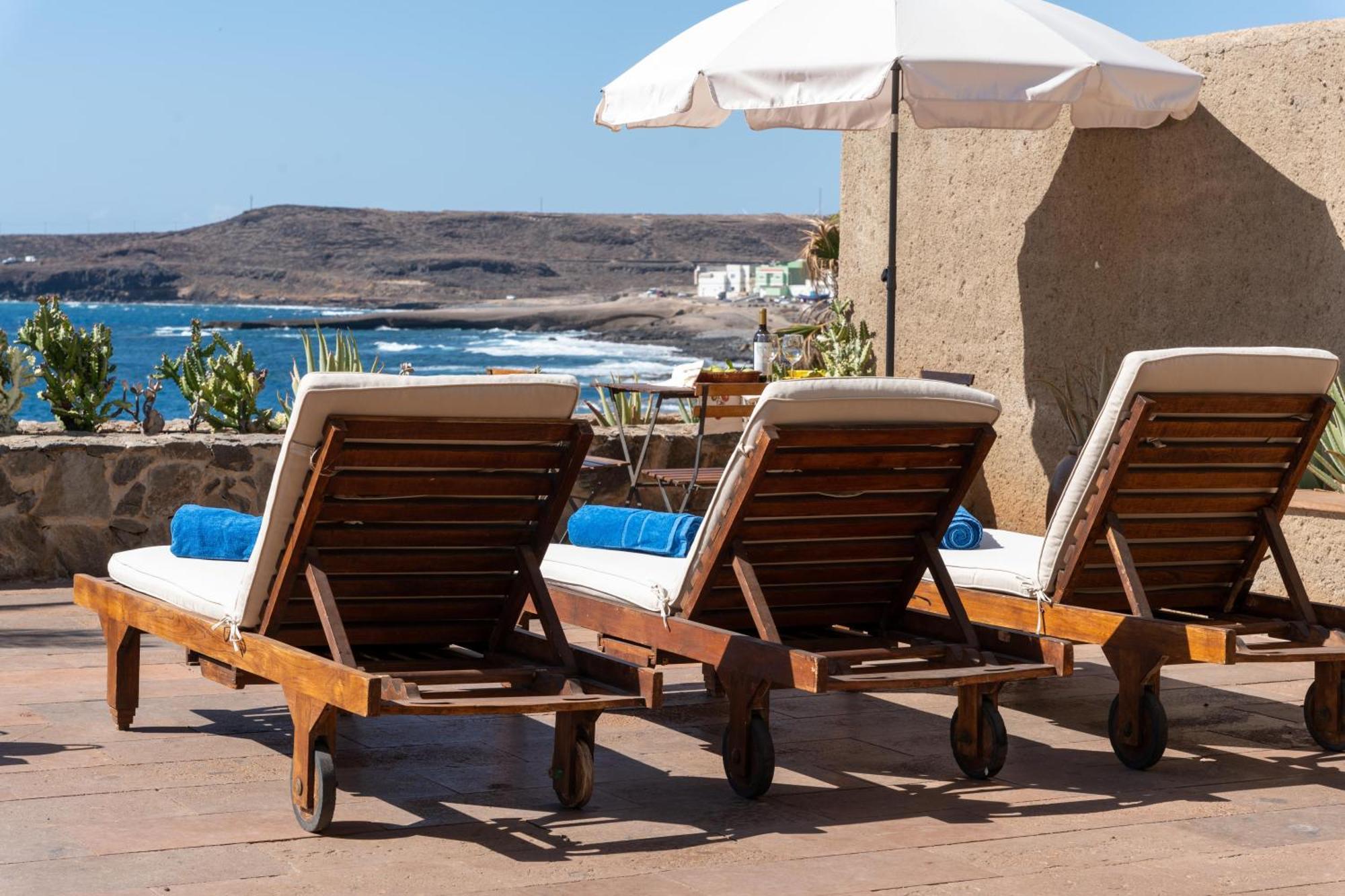El Olivo - First Line With Direct Access To The *