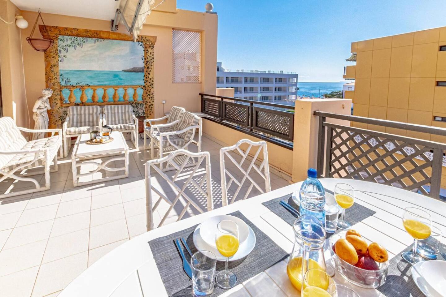 Sunny Sunset Terrace By Dream Homes Tenerife Apartamento Puerto de Santiago (Tenerife)
