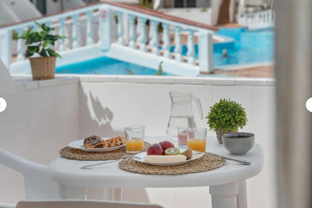 Oasis Floritas Apartamento