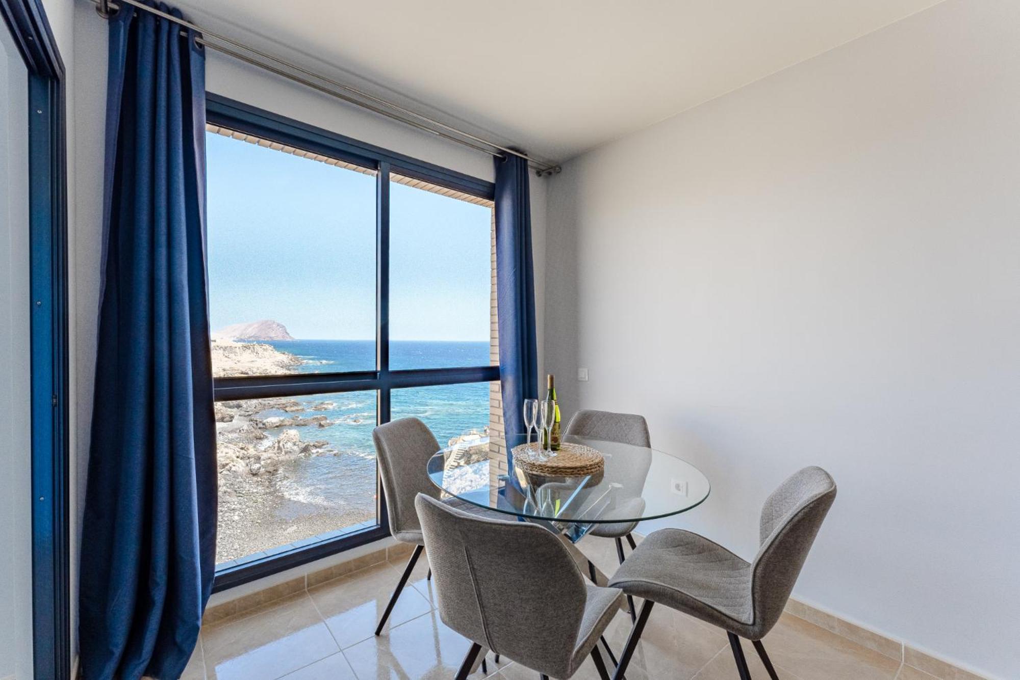 Stunning Sea View In Abrigos Los Abrigos