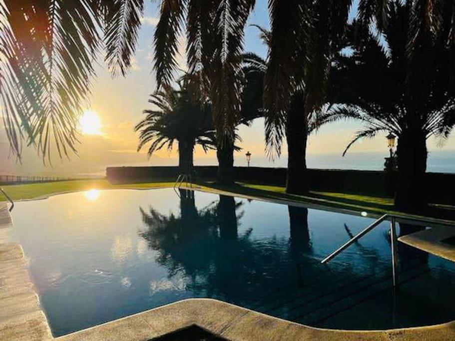 En El Campo Con Piscina Privada Y Sunsets! Villa *