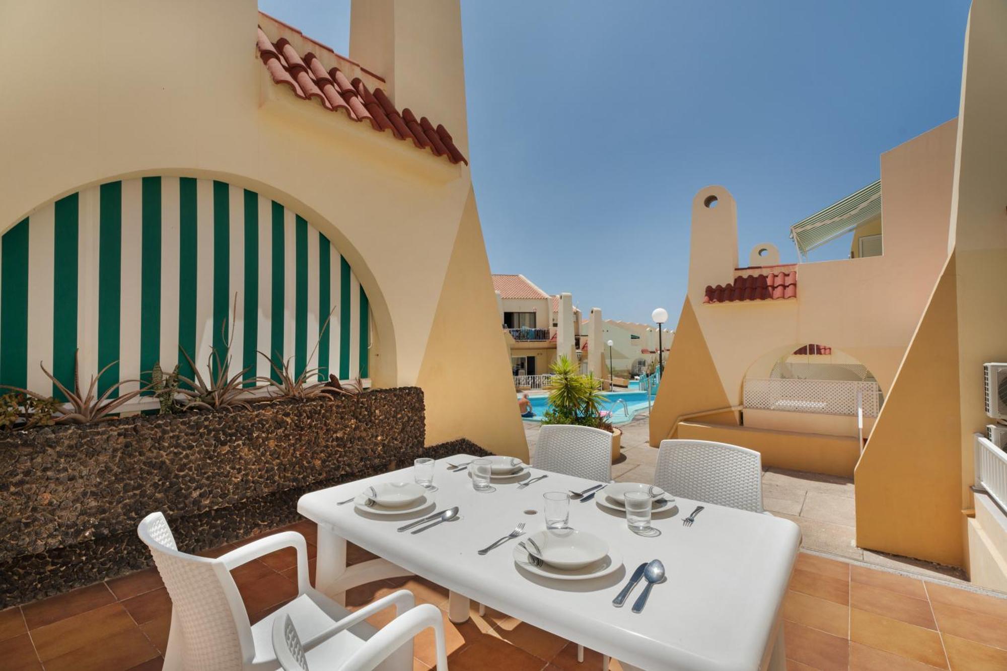 Holidays Apartamento *