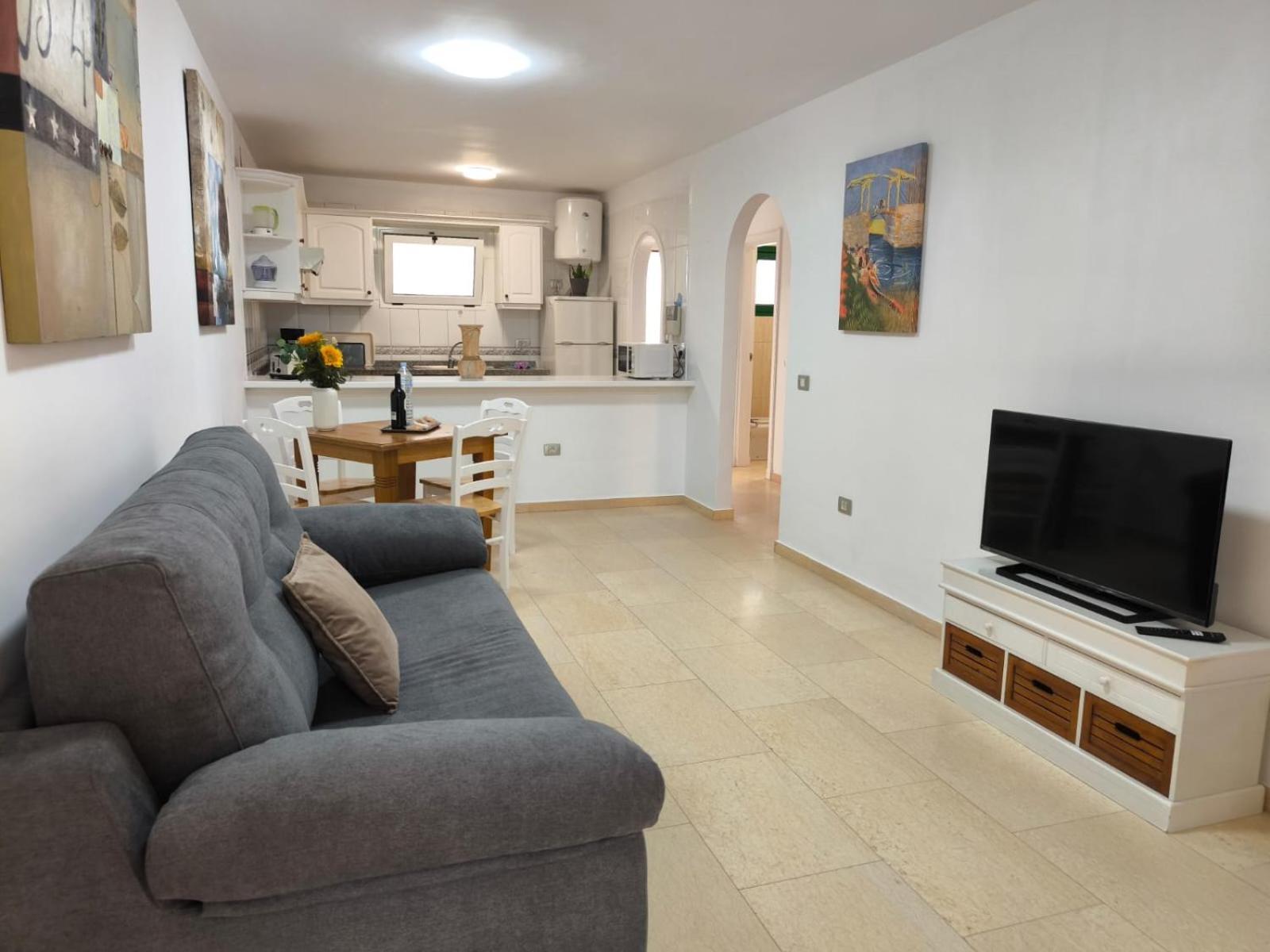 Vivienda Con Piscina En El