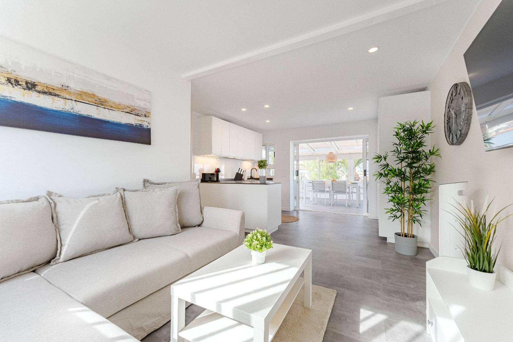 Apartment Endless Summer