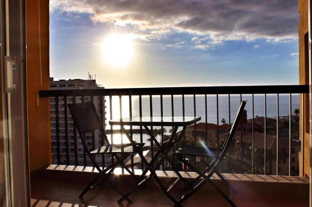 Las Americas First Line Apartment