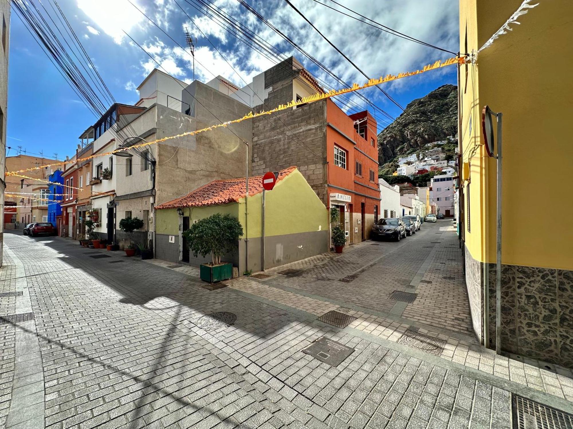 Teresitas I