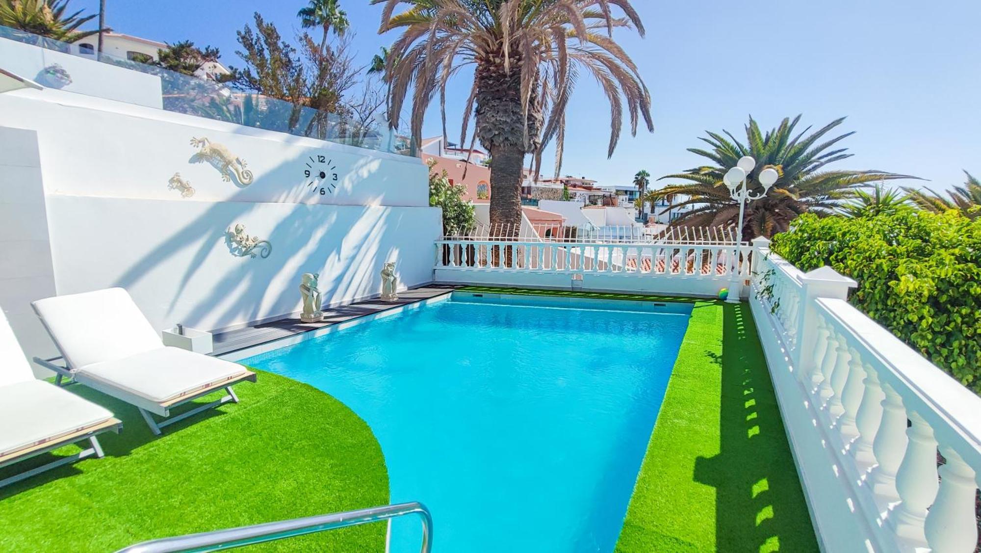 Villa Sunset - Private Pool And Jacuzzi With Oceanview