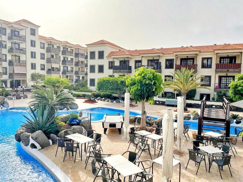 Balcon Del Mar - Ocean & Volcano View, Pool, Fibre Net Apartment