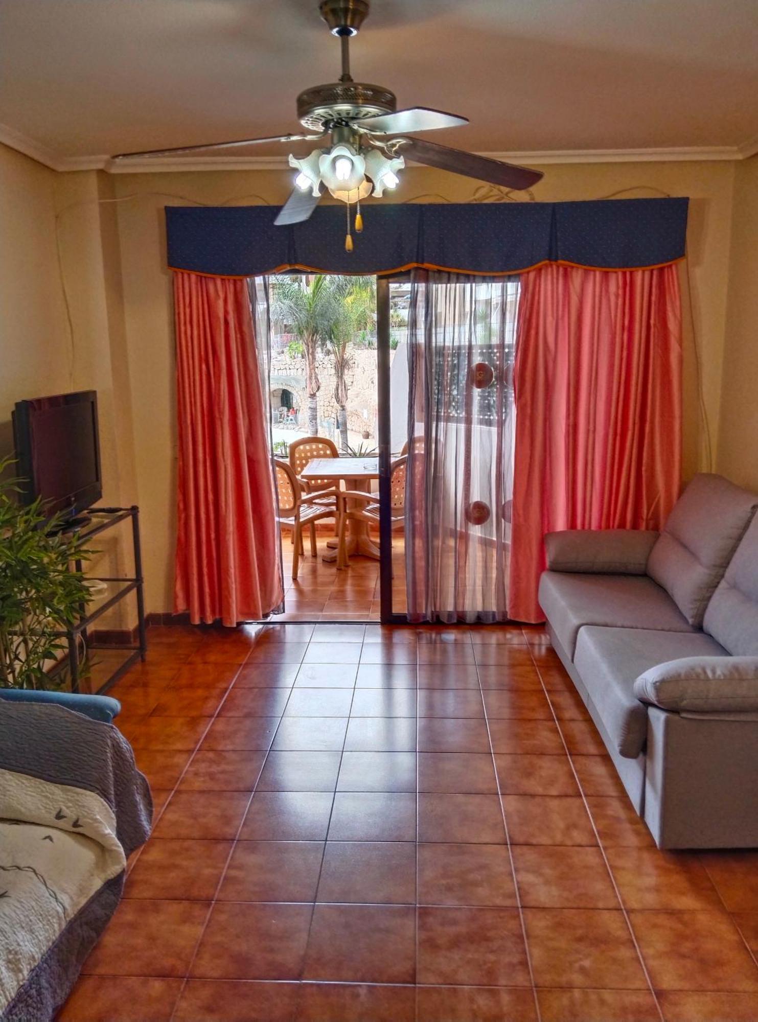 Maximar 8 Bed Places, Heated Swimmingpool