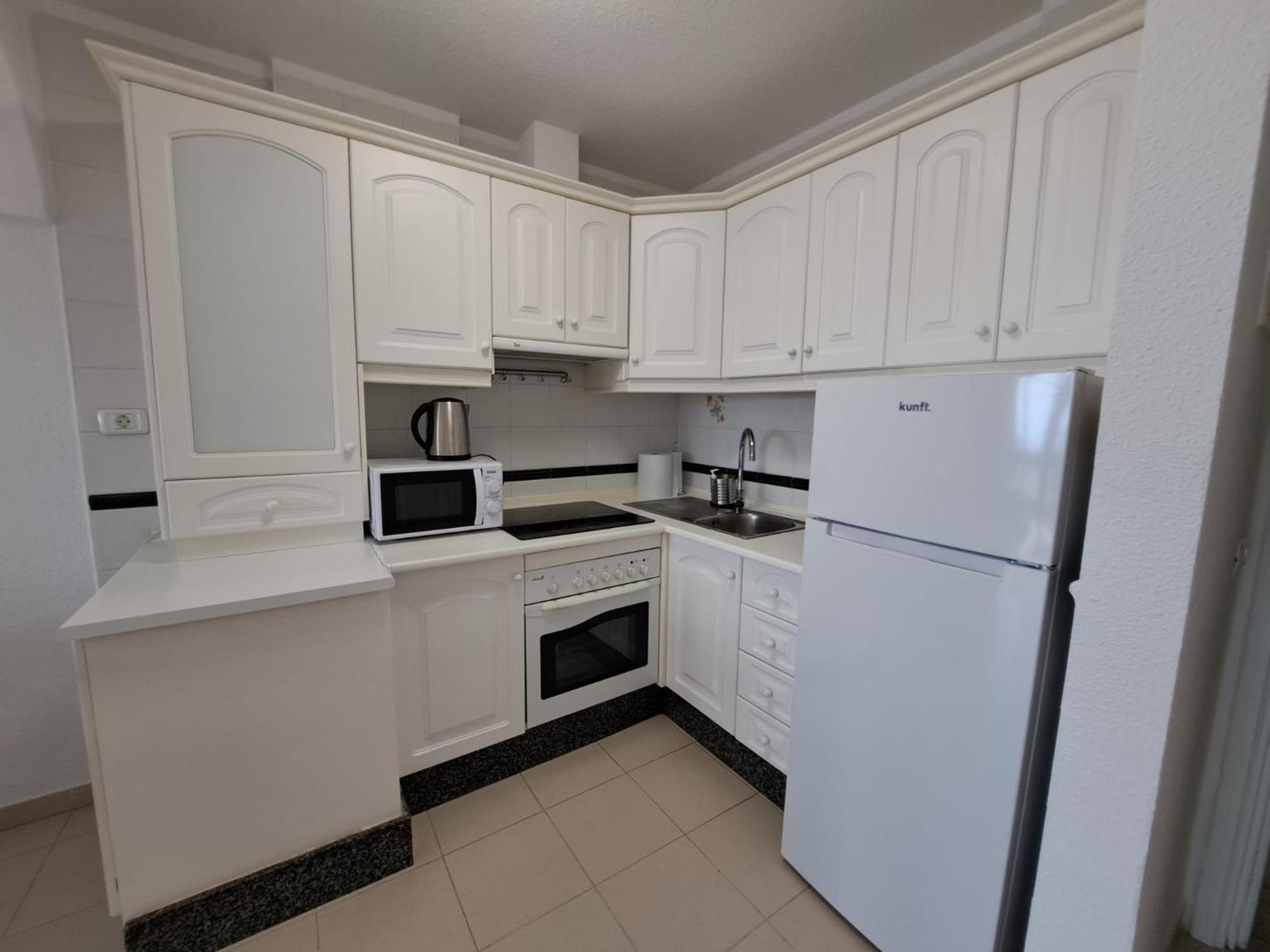 Atlantis 1 One Bedroom With Ocean View And Pool Apartment