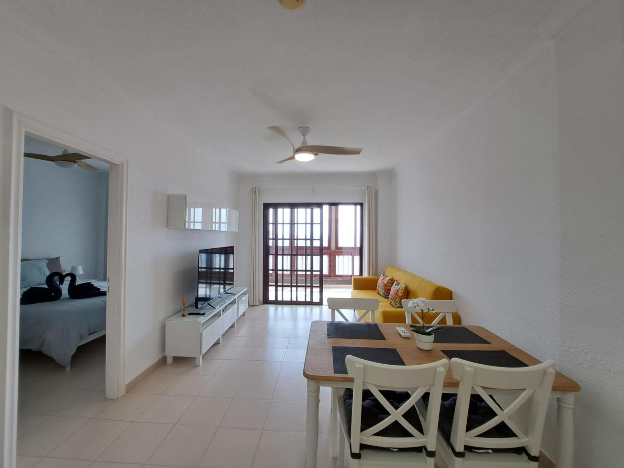 Atlantis 1 One Bedroom With Ocean View And Pool