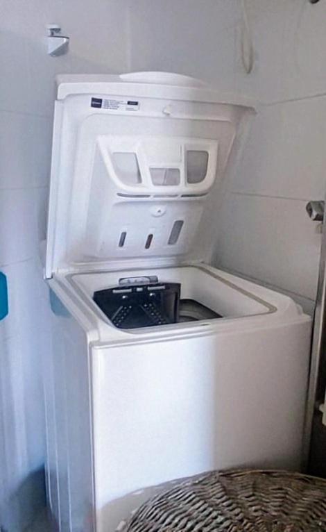 2 Bedroom With A Pool Apartment *