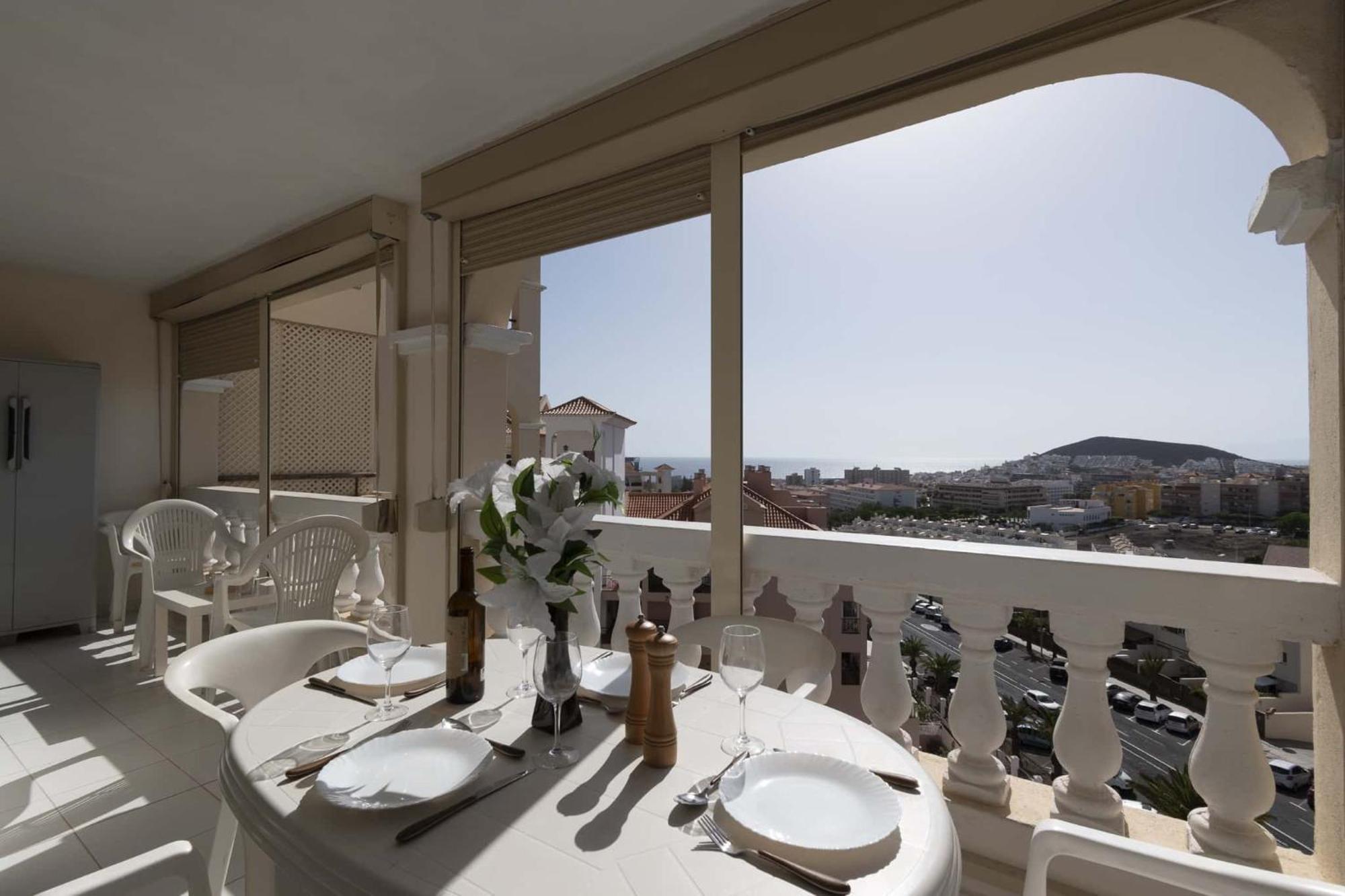 Castle Harbour 5 * Los Cristianos (Tenerife)