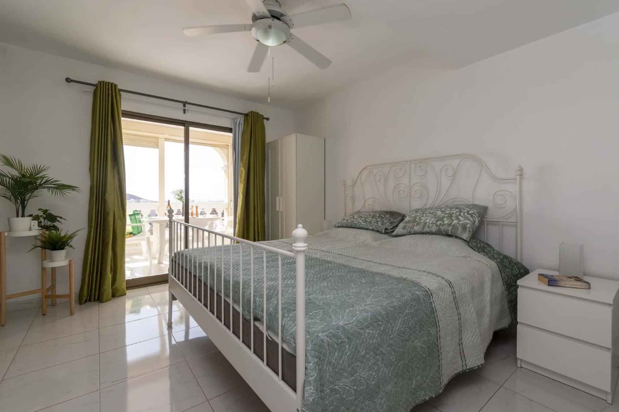 Apartment Castle Harbour 5 Los Cristianos (Tenerife)