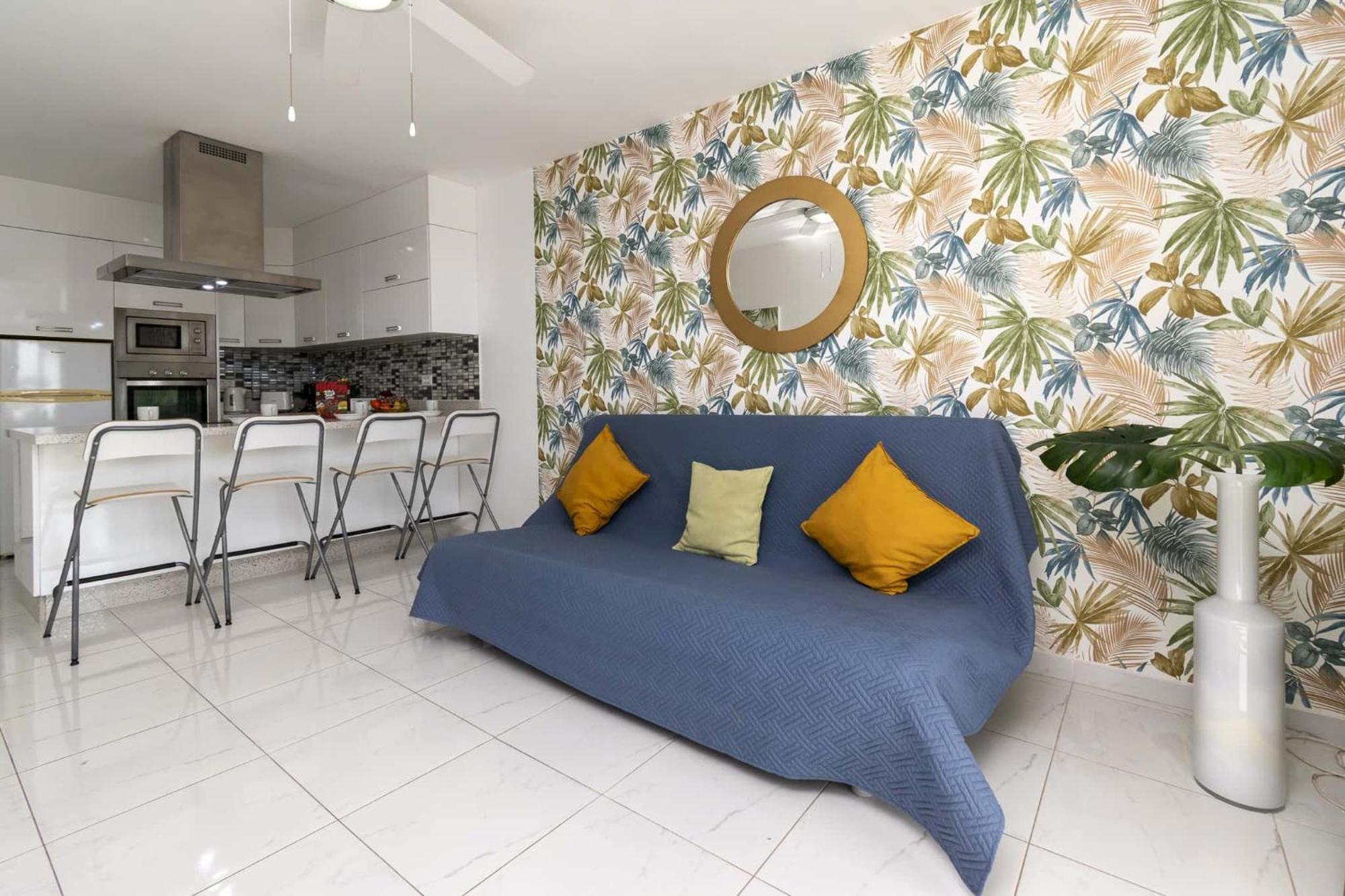 Apartment Castle Harbour 5 *