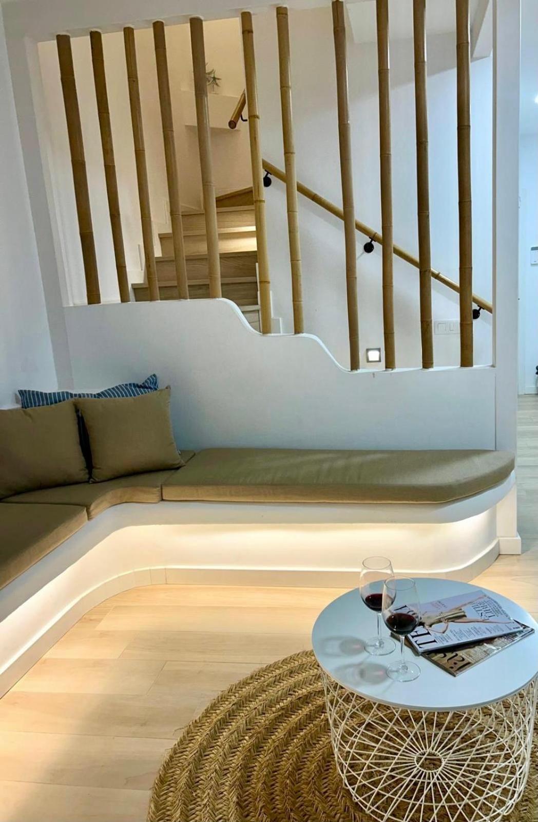 Lilias - Private Heatable Pool, Bbq, Free Wifi Apartment *