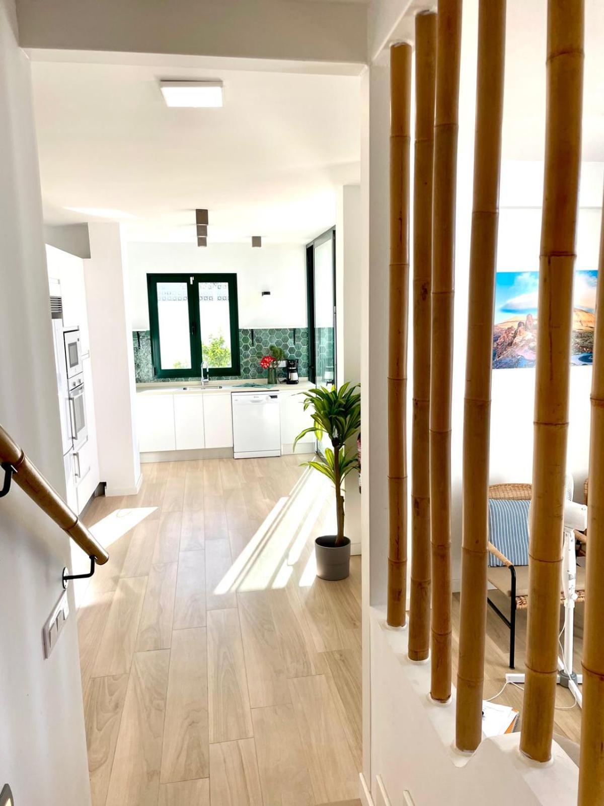 Lilias - Private Heatable Pool, Bbq, Free Wifi *
